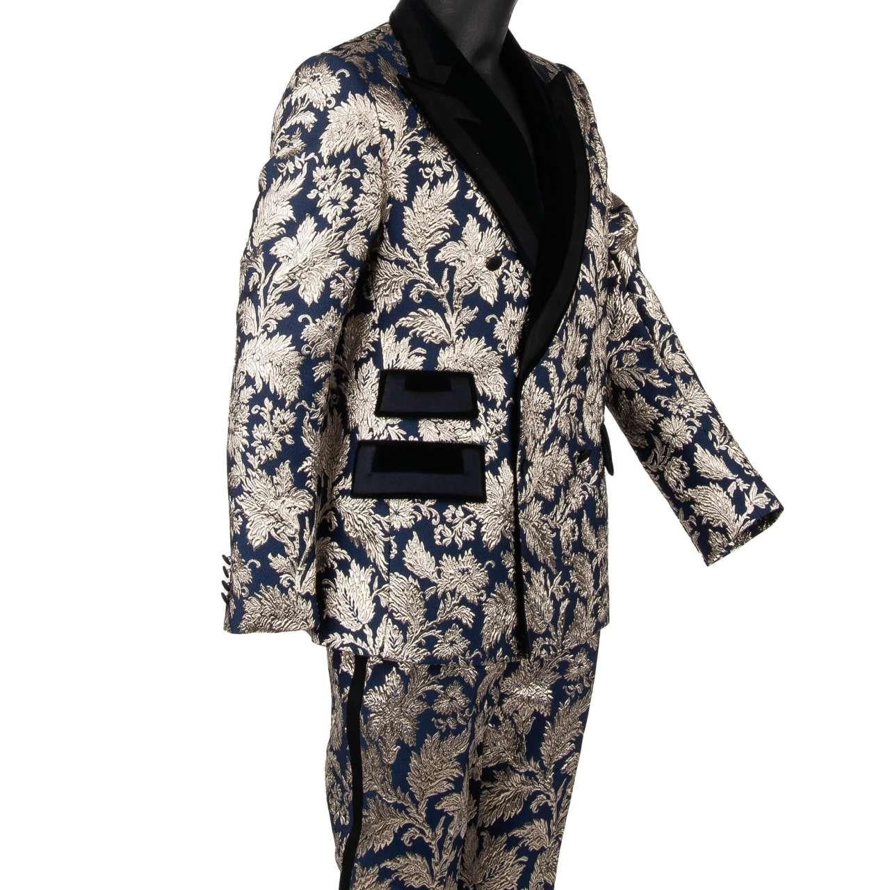 - Flowers pattern jacquard double-breasted suit with peak lapel in blue and silver by DOLCE & GABBANA - RUNWAY - Dolce & Gabbana Fashion Show - New with tag - Former RRP: EUR 3.450 - MADE IN ITALY - Slim Fit - Model: GK7IMT-HJMHB-S8354 - Material: