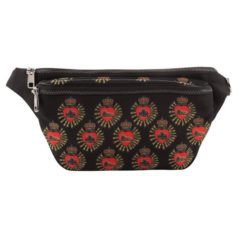 Dolce and Gabbana - Sac de ceinture en nylon imprimé avec fermeture éclair  sur le devant - En vente sur 1stDibs