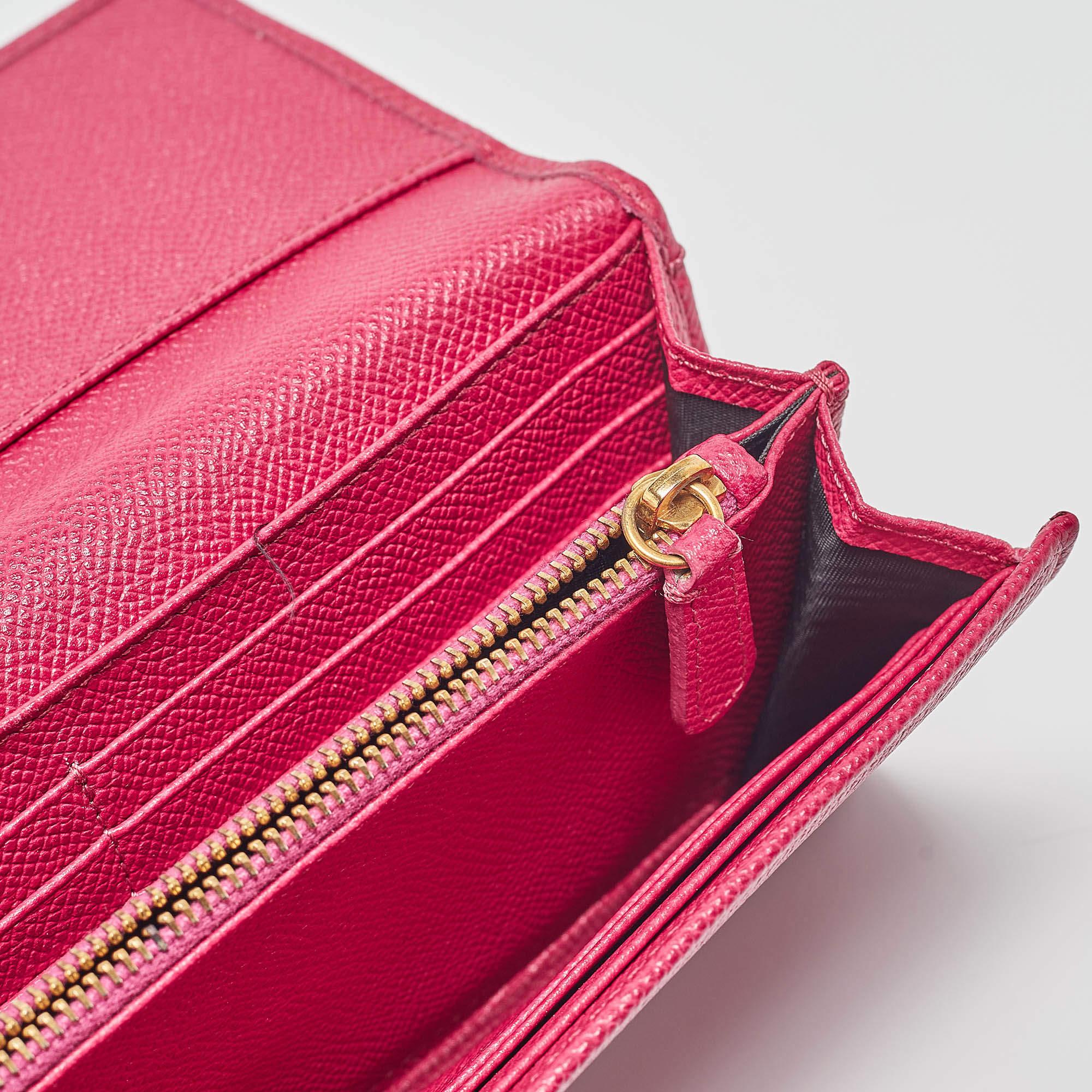 Pink Dolce & Gabbana Fuchsia Leather Flap Continental Wallet For Sale