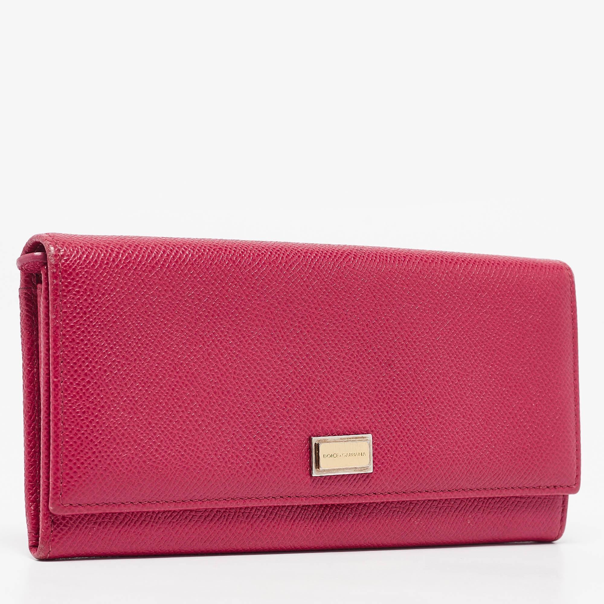 Dolce & Gabbana Fuchsia Leather Flap Continental Wallet For Sale 2