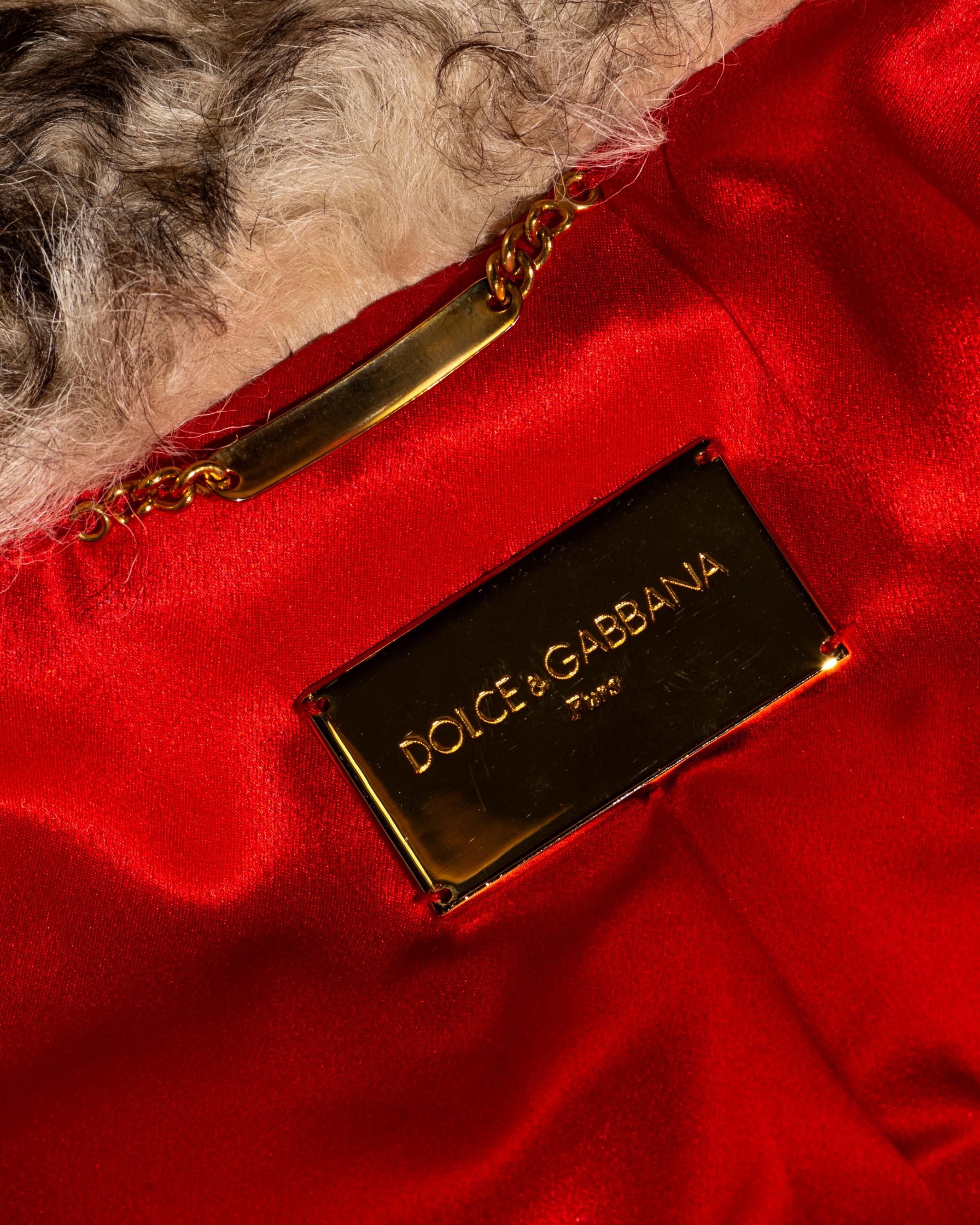 Veste en fourrure et en peau de mouton Dolce & Gabbana avec plusieurs ceintures en cuir, saison 2001 en vente 7