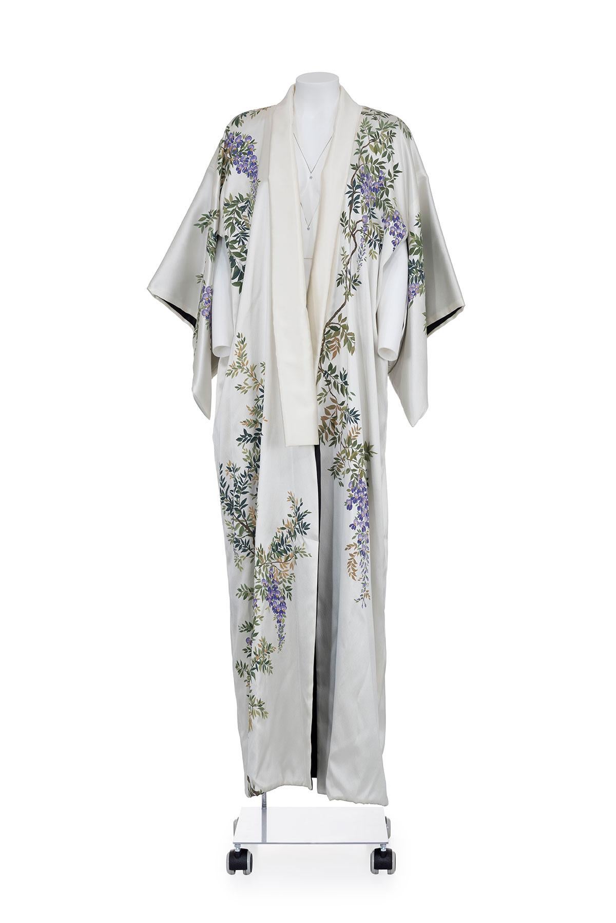 Women's or Men's DOLCE & GABBANA  FW 98 Rare Silk Hand Painted Kimono For Sale