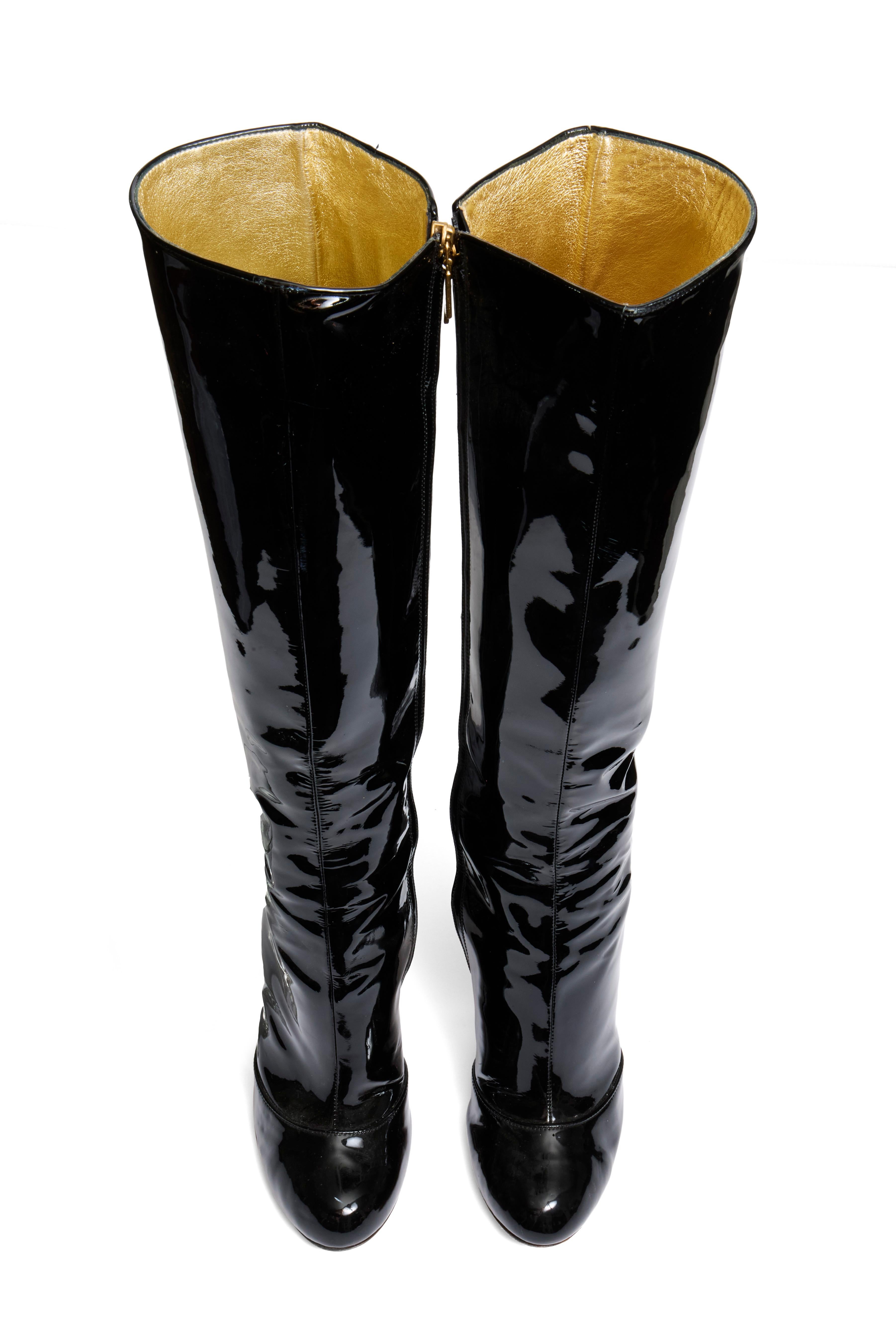 Dolce & Gabbana FW07 Patent Baroque-Heel Knee-High Boots Size 39 en vente 3
