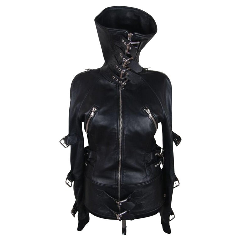 DOLCE and GABBANA Fall Winter 2003 Bondage Iconic Over Belt