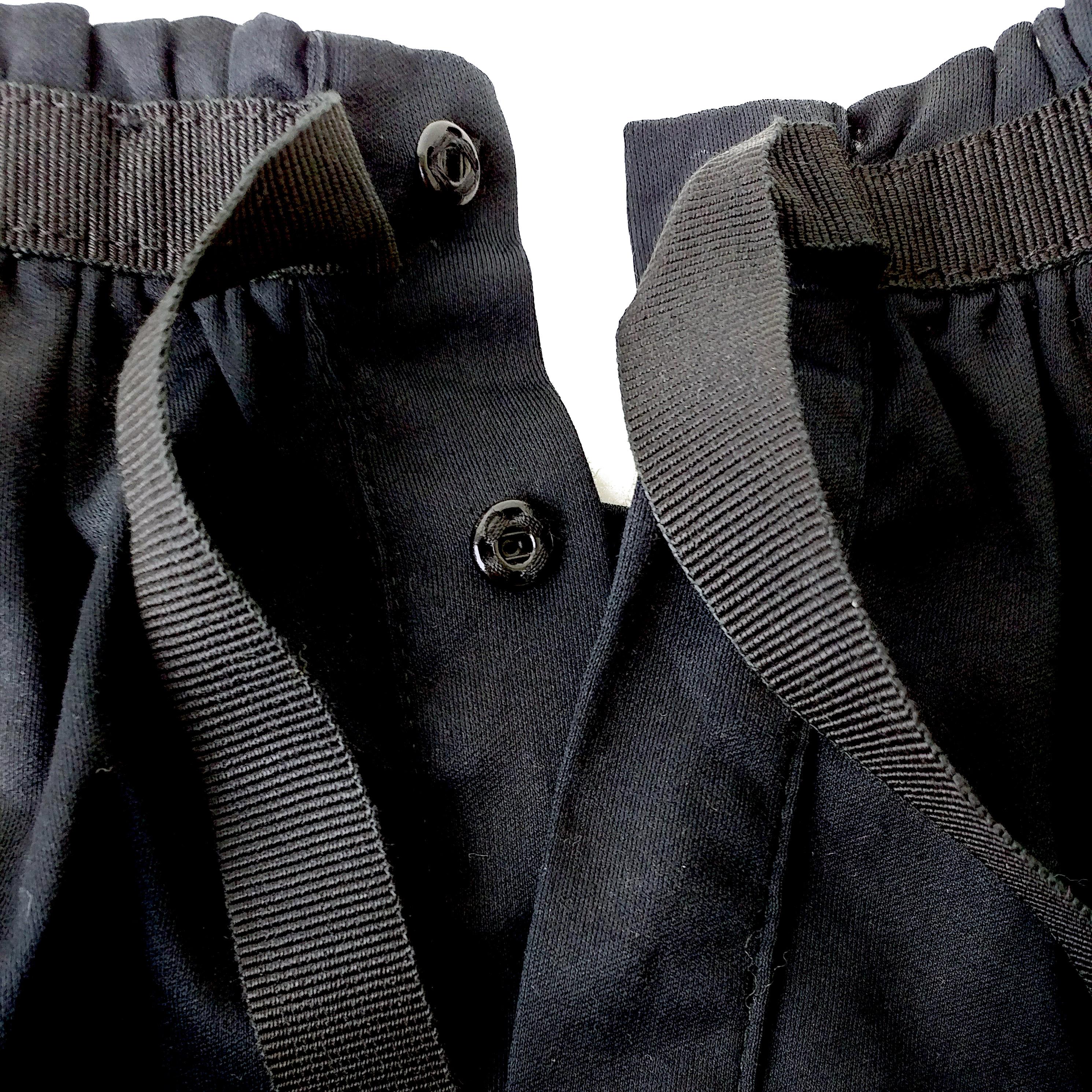 DOLCE & GABBANA - Top sans manches en coton véritable noir avec perles  Taille S Pour femmes en vente