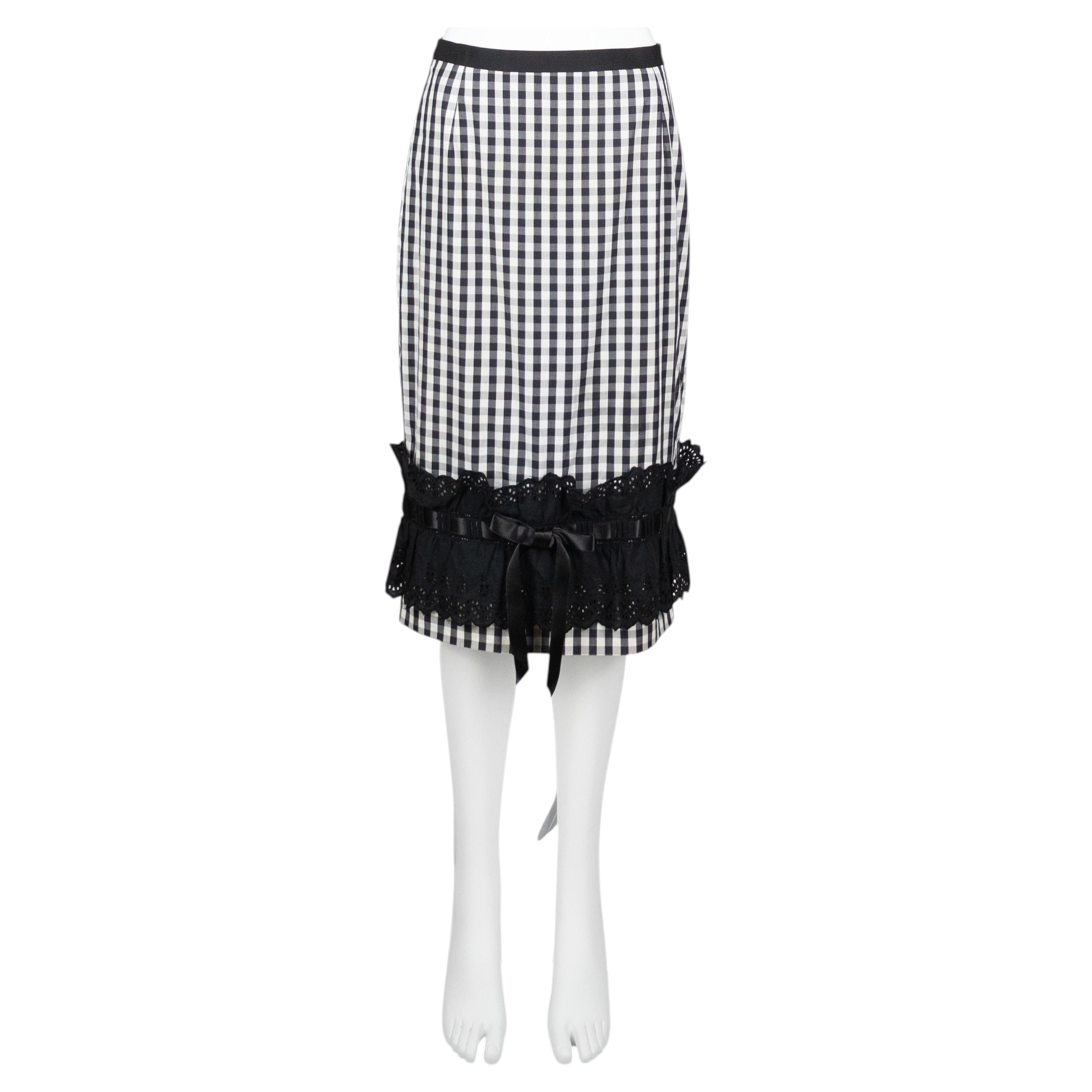 Dolce & Gabbana Gingham Cotton Pencil Skirt with Broderie Anglaise Hem 2006