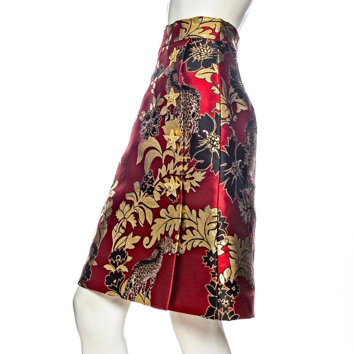 Dolce & Gabbana Gold and Red Leopard Motif Jacquard Jacket and Skirt Set For Sale 7