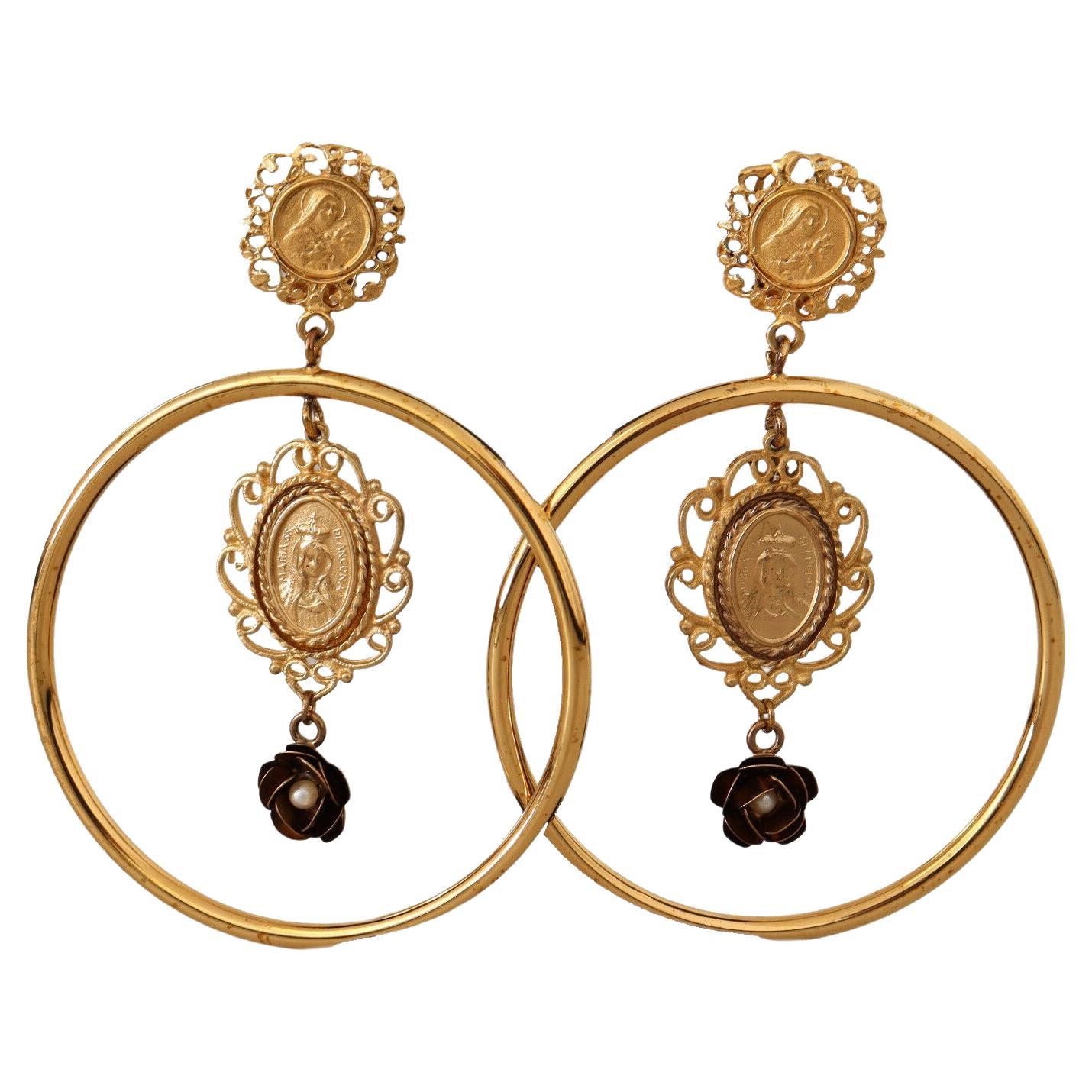Dolce & Gabbana Gold Brass Sicily Black Flower Clip-on Dangle Hoop Earrings For Sale
