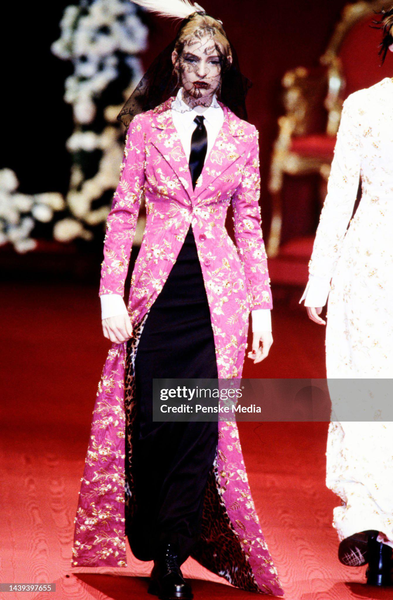 Dolce & Gabbana Gold Embroidered Magenta Moiré Evening Dress Coat, FW 1997 For Sale 1