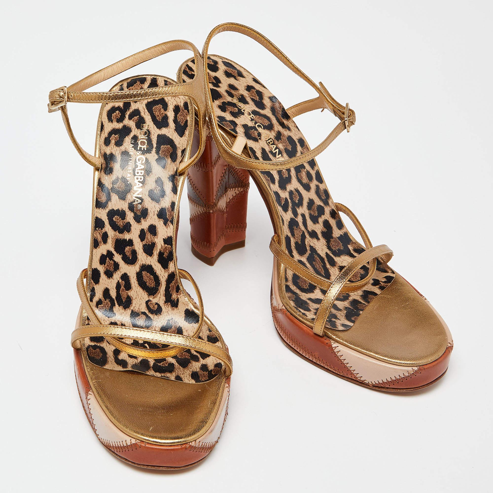 Dolce & Gabbana Gold Leather Platform Ankle Strap Sandals Size 38 In Excellent Condition In Dubai, Al Qouz 2