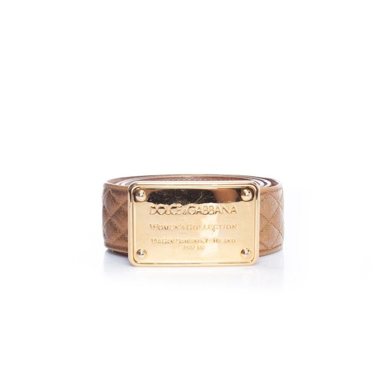 Dolce and Gabbana, Gold leather quilted belt For Sale at 1stDibs display picture 2