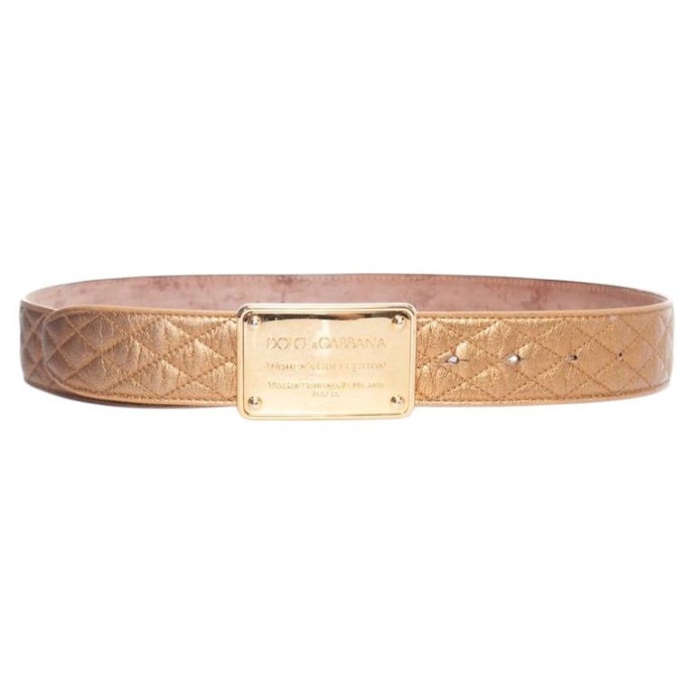 Dolce and Gabbana, Gold leather quilted belt For Sale at 1stDibs display picture 3