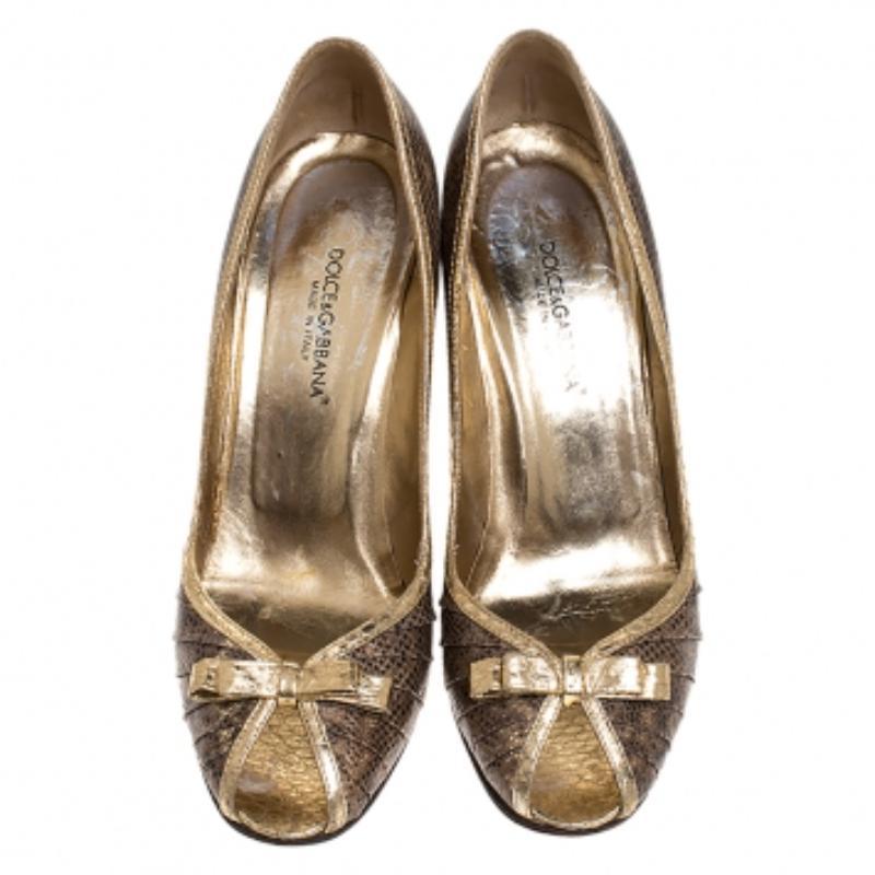 Dolce & Gabbana Gold Python and Brown Lizard Bow Peep Toe Pumps Size 39 Pour femmes en vente
