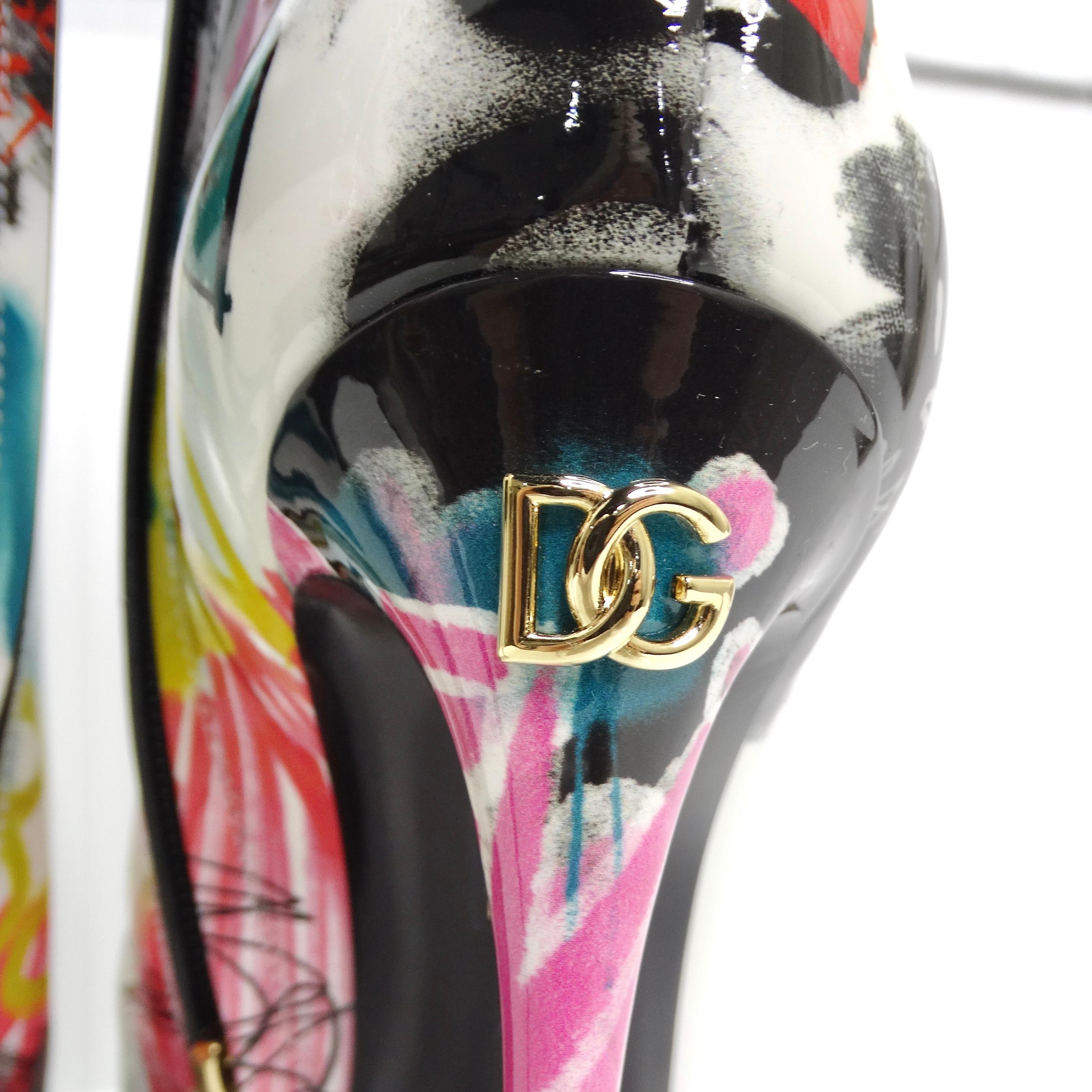 Dolce & Gabbana Stiefeletten mit Graffiti-Druck im Angebot 4