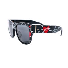 Dolce & Gabbana - Graffitti HEART STAR Sunglasses DG 4338 Black Red
