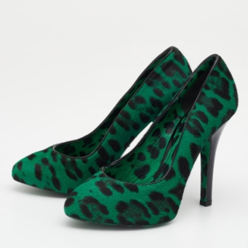 Create a shoe collection with timeless pairs so that you can wear them for a long time, no matter the season or trend. Choose pairs like this one by Dolce & Gabbana. It's a bold, sophisticated design bound to look great on your feet.