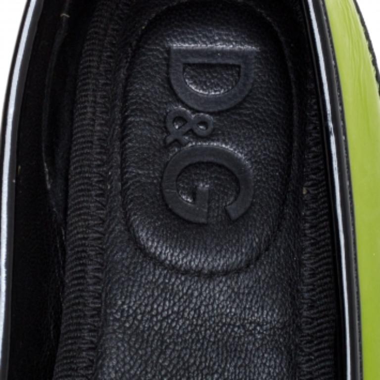 Women's Dolce & Gabbana Green/Black Patent Leather Lace Detail Ballet Flats Size 35 For Sale