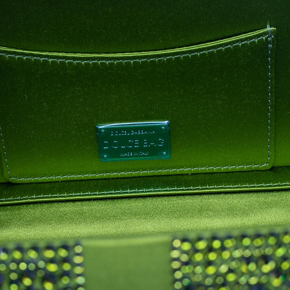 Dolce & Gabbana Green Crystal Embellished Satin Box Bag In New Condition In Dubai, Al Qouz 2
