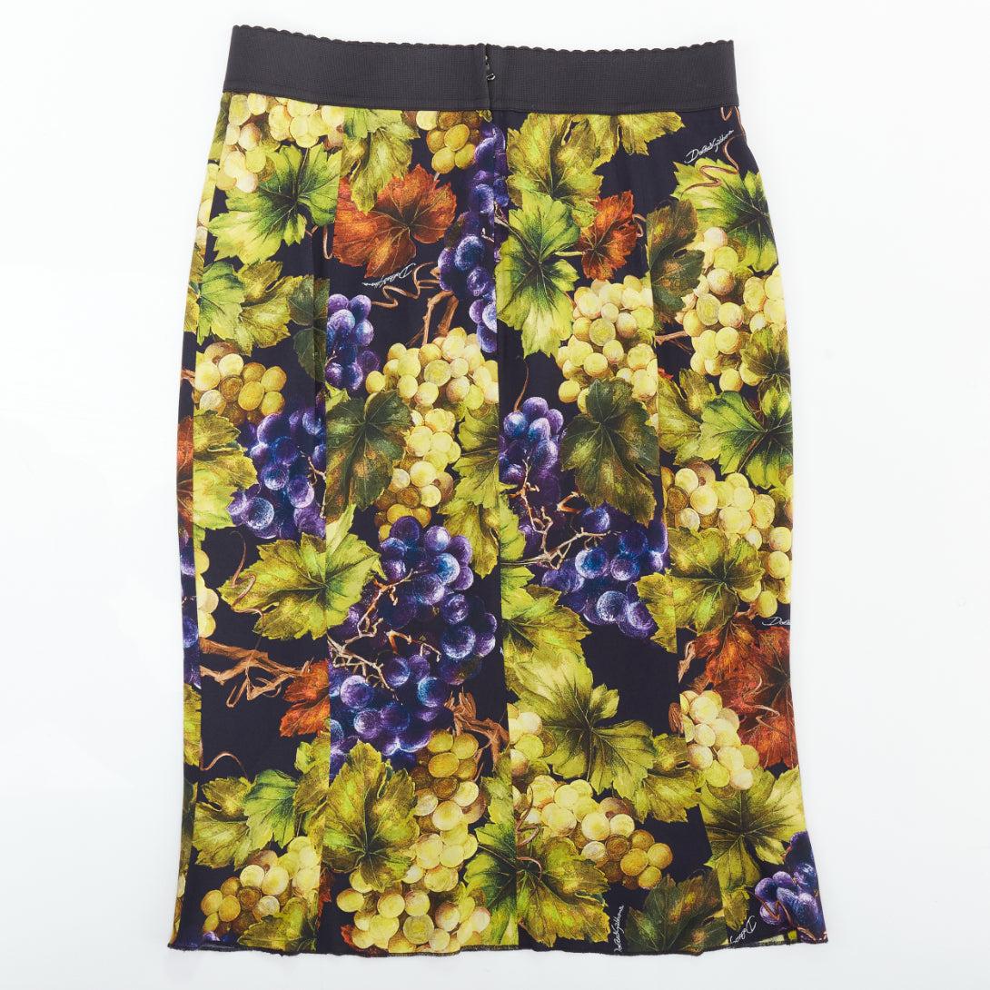 DOLCE GABBANA green floral purple grape print elastic waist pencil skirt IT48 In Excellent Condition In Hong Kong, NT