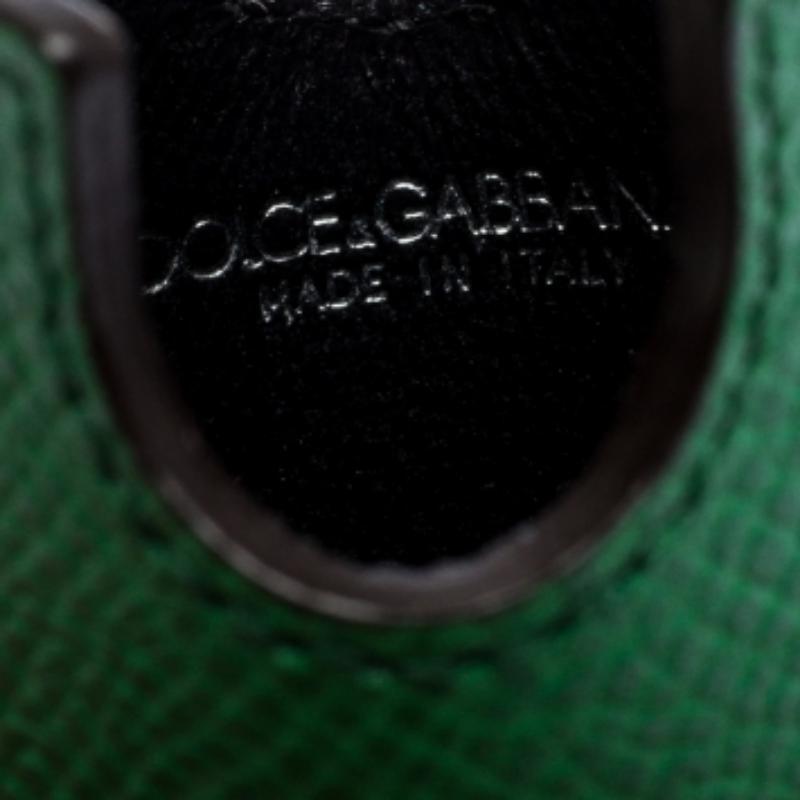 Dolce & Gabbana Custodia per iPhone 4 in pelle verde in vendita 4