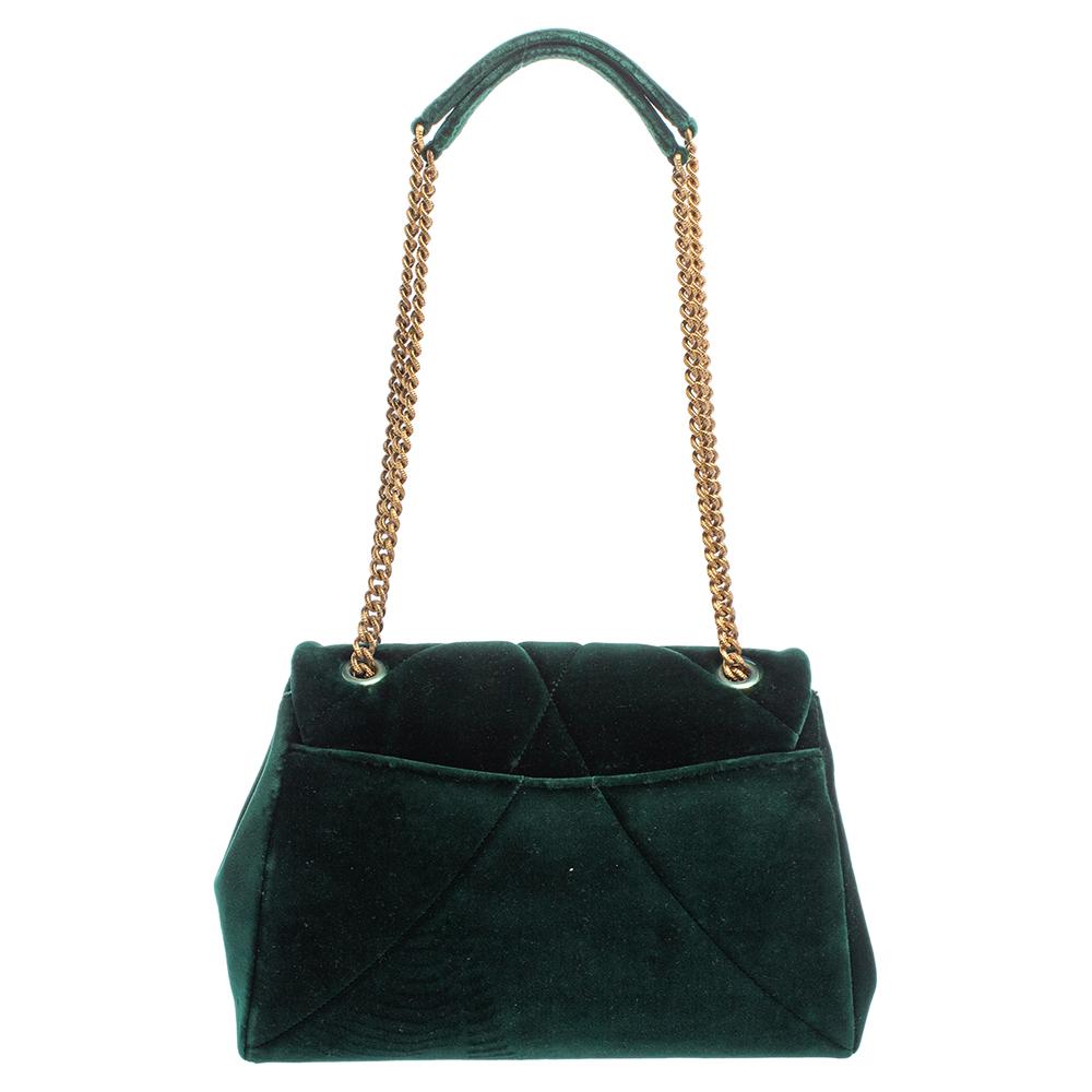 Dolce & Gabbana Green Quilted Velvet Large Devotion Shoulder Bag In New Condition In Dubai, Al Qouz 2