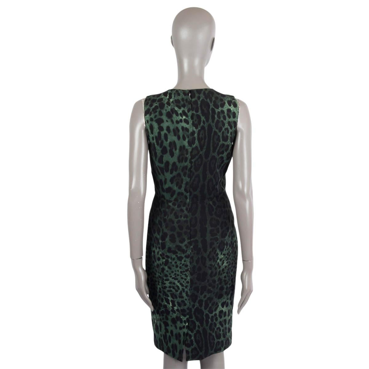Women's DOLCE & GABBANA green silk LEOPARD SLEEVELESS Sheath Dress 42 M For Sale