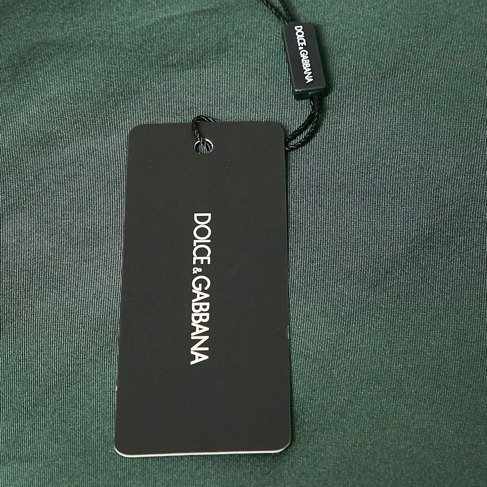 Dolce & Gabbana Green Silk Pocket Square In New Condition For Sale In Dubai, Al Qouz 2