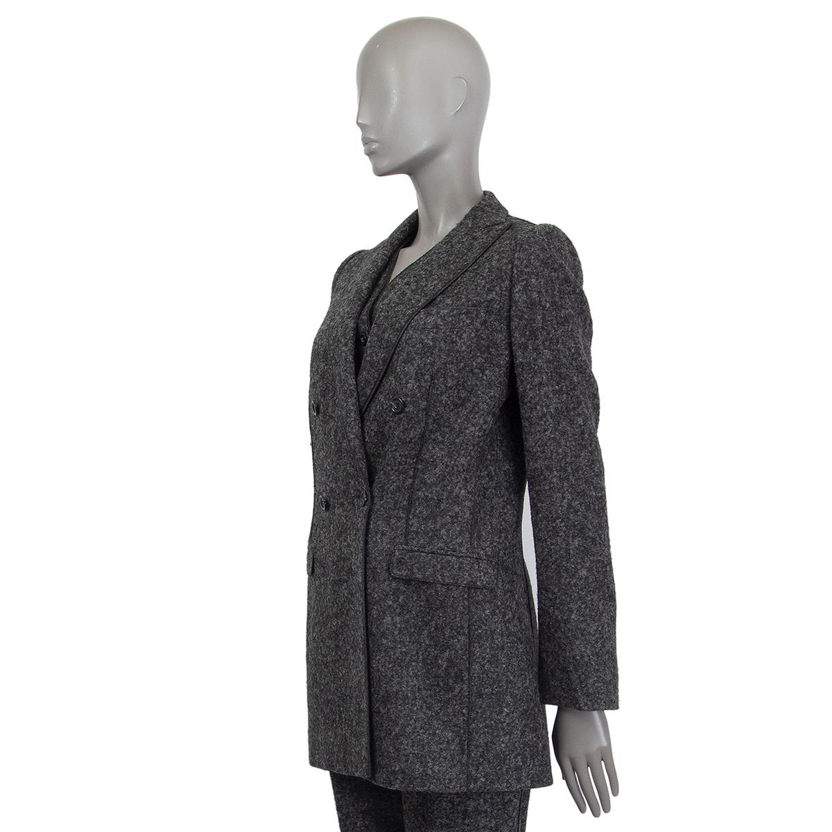 DOLCE & GABBANA grey alpaca DOUBLE BREASTED Coat Jacket 42 M In Excellent Condition For Sale In Zürich, CH