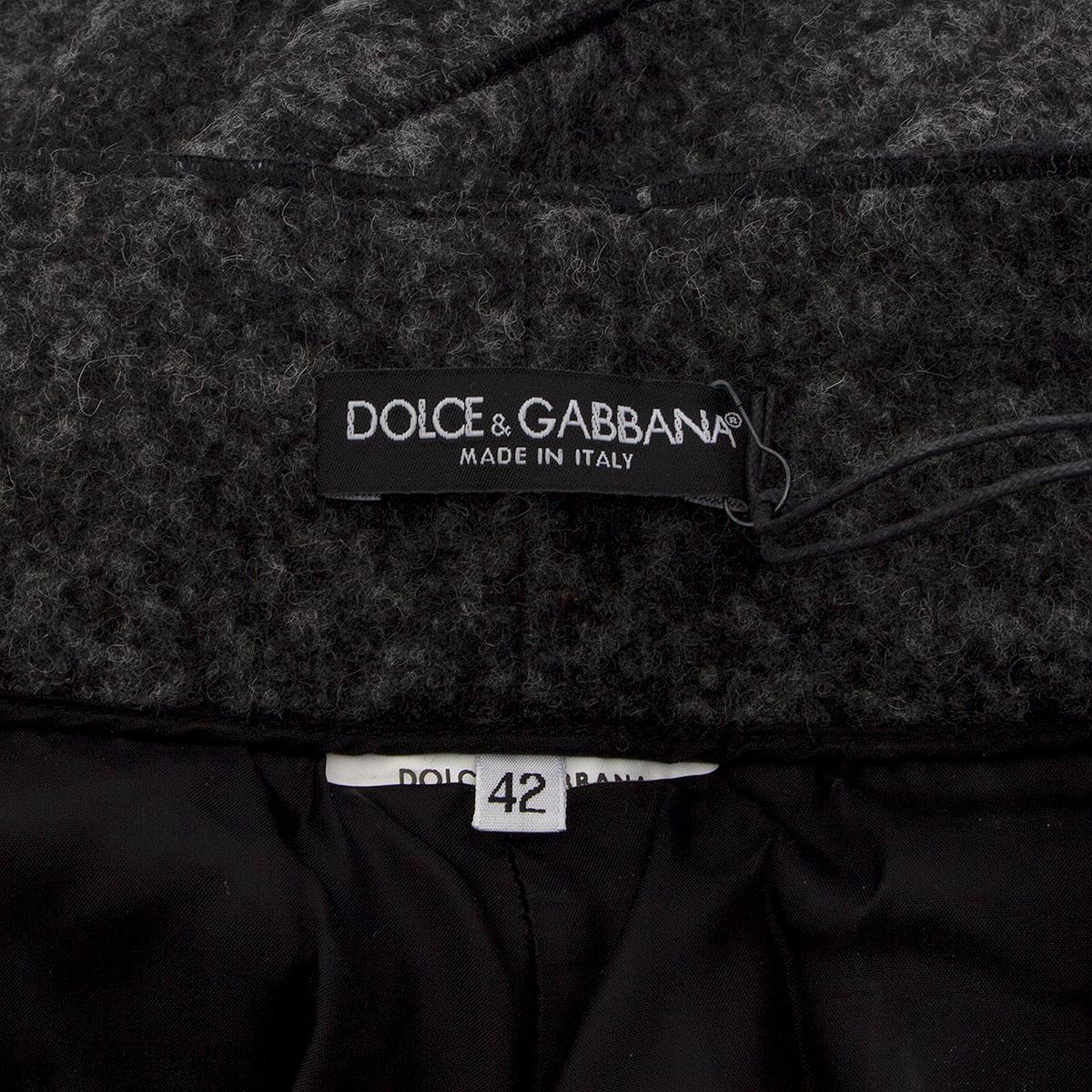 Women's DOLCE & GABBANA grey & black alpaca FLAP POCKET TAPERED Pants 42 M For Sale