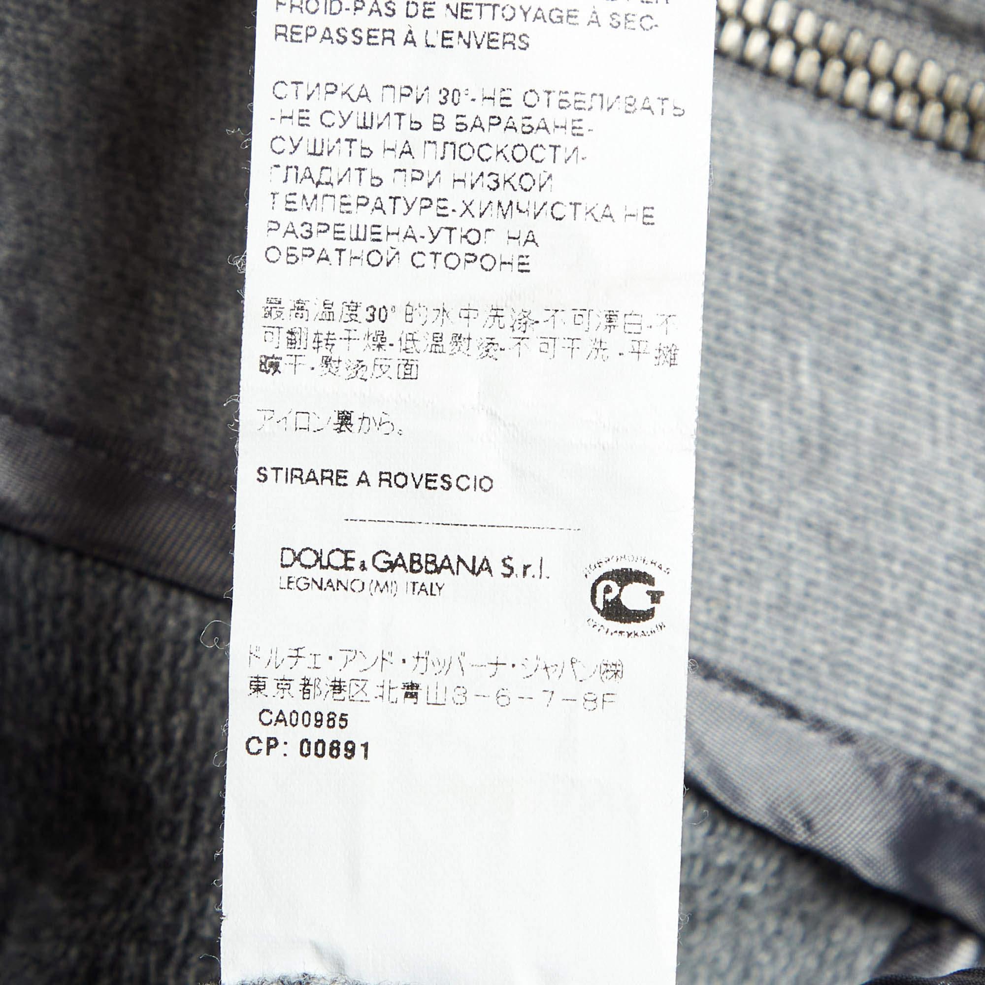 Dolce & Gabbana Chaqueta gris de algodón con cremallera M en venta 2