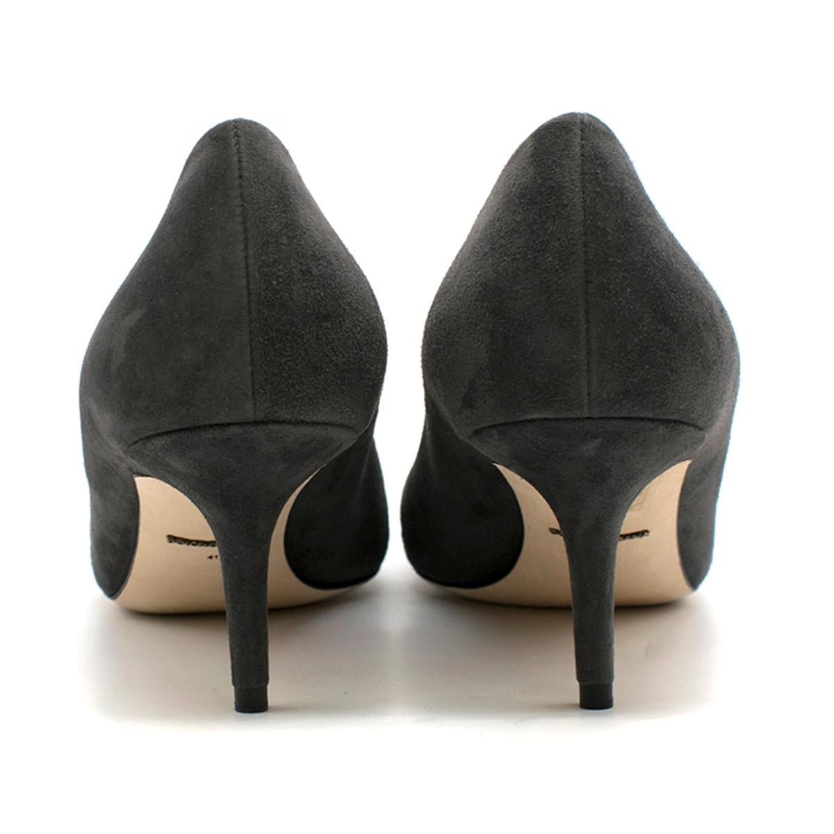 Dolce & Gabbana Grey Decollete Suede Embellished Pumps 41 (IT) In Excellent Condition In London, GB