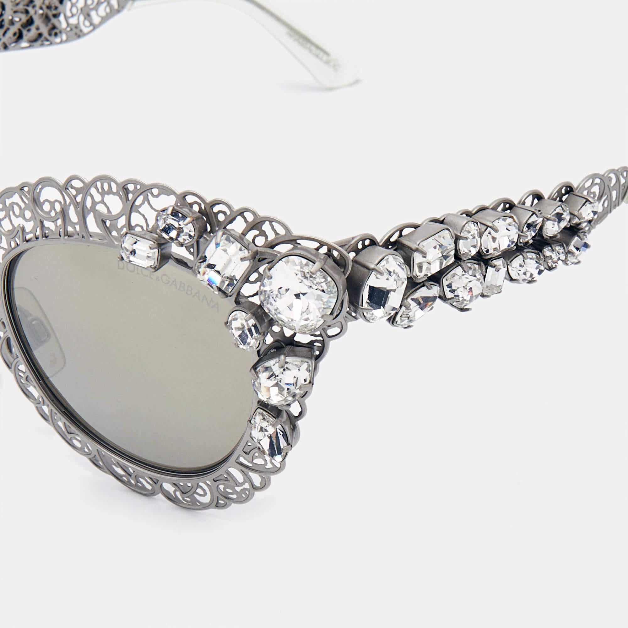 Dolce & Gabbana Grey DG2134 Filigree Cat Eye Sunglasses In Good Condition For Sale In Dubai, Al Qouz 2