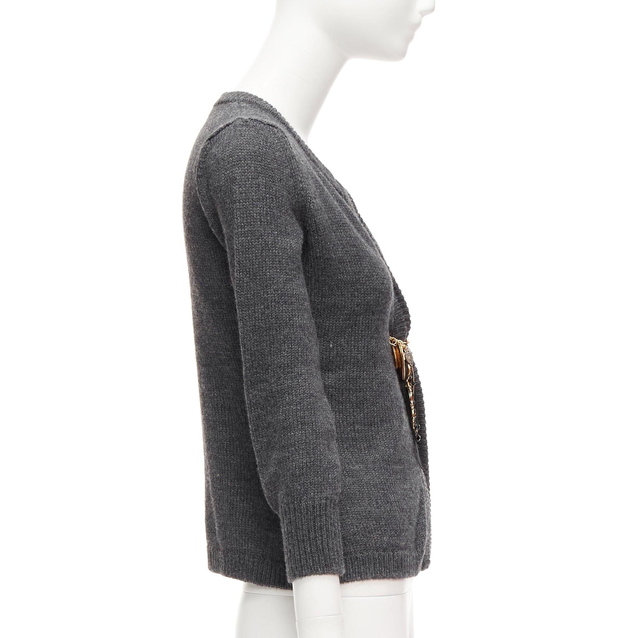 DOLCE GABBANA grey gold Sicily baroque heart ribbon charm pin cardigan  IT36 XXS In Excellent Condition For Sale In Hong Kong, NT