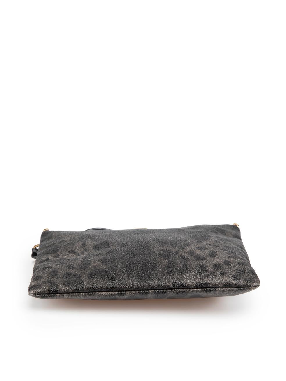 Women's Dolce & Gabbana Grey Leopard Print Crossbody Bag For Sale