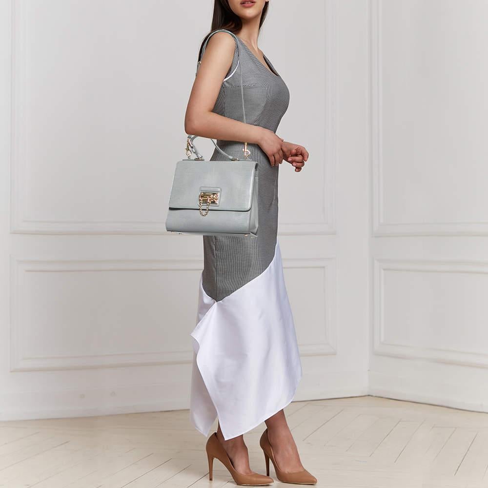 Crafted from quality materials, your wardrobe is missing out on this beautifully made designer bag. Look your fashionable best in any outfit with this stylish bag that promises to elevate your ensemble.

Includes
Authenticity Card, The Luxury Closet