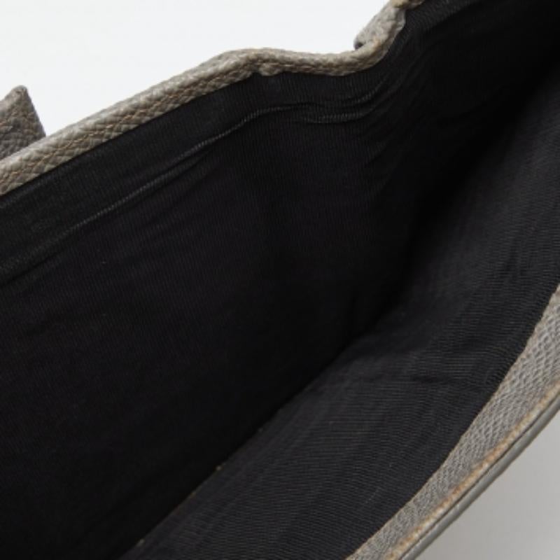 Cartera Trifold Dolce & Gabbana de piel con relieve de lagarto gris en venta 5