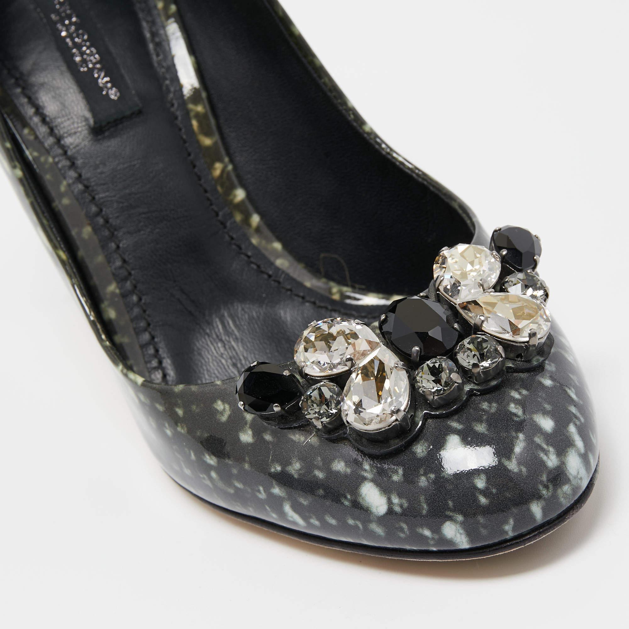 Black Dolce & Gabbana Grey Patent Crystal Embellishments Pumps Size 37 For Sale