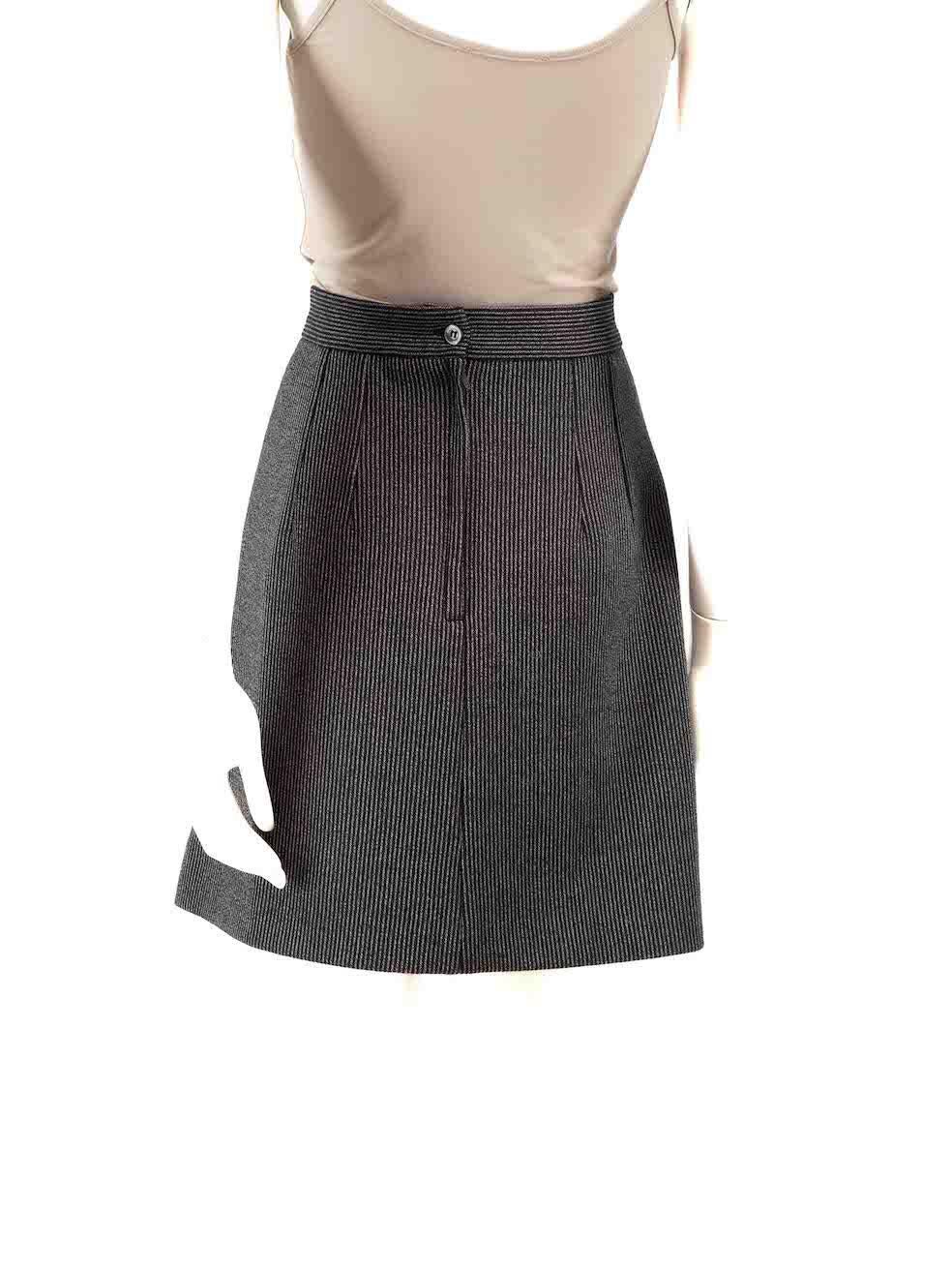 Black Dolce & Gabbana Grey Striped Mini Skirt Size L For Sale