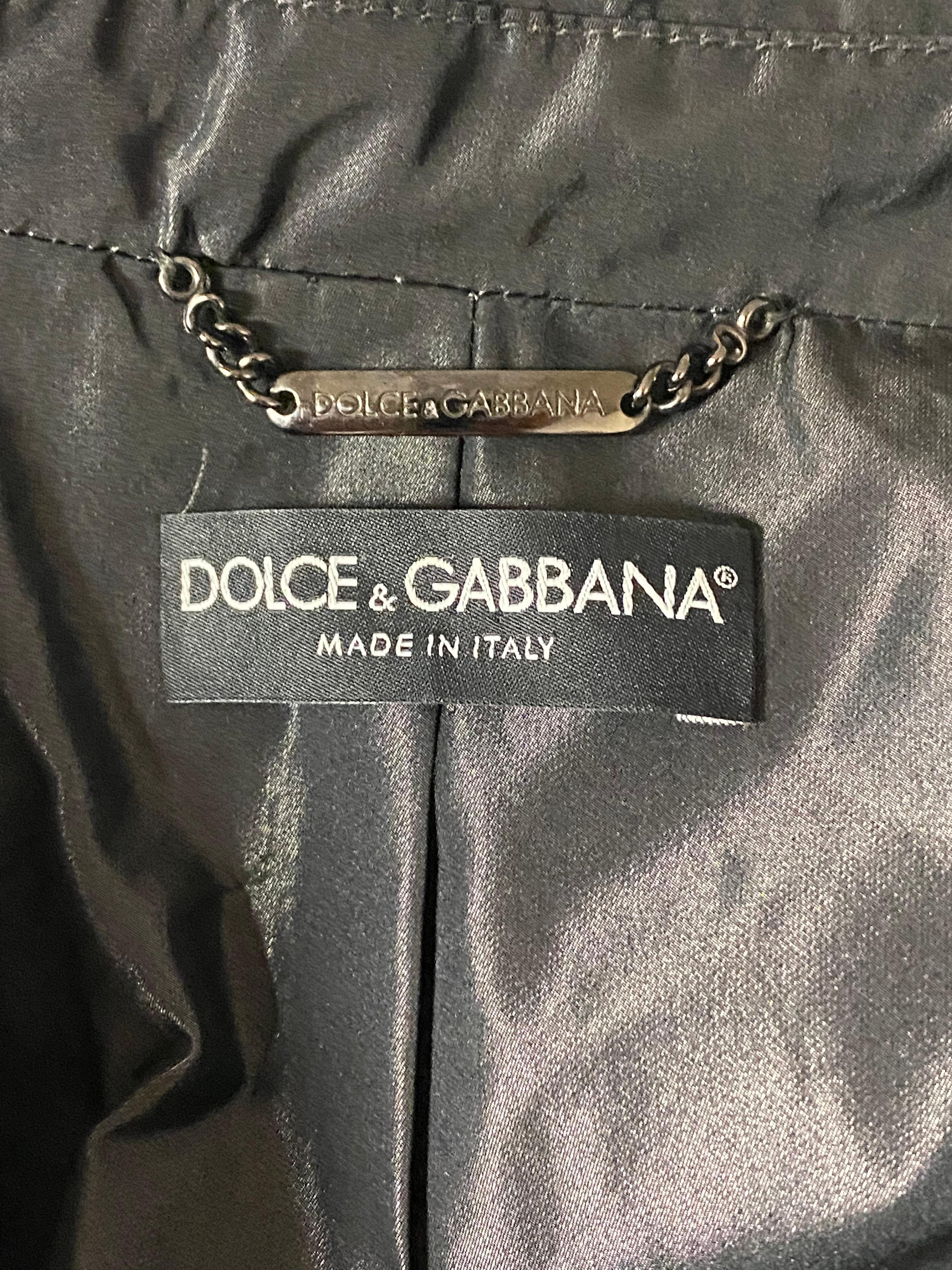 Dolce & Gabbana Grauer Trenchcoat Regen Minimantel Größe 42 im Angebot 7