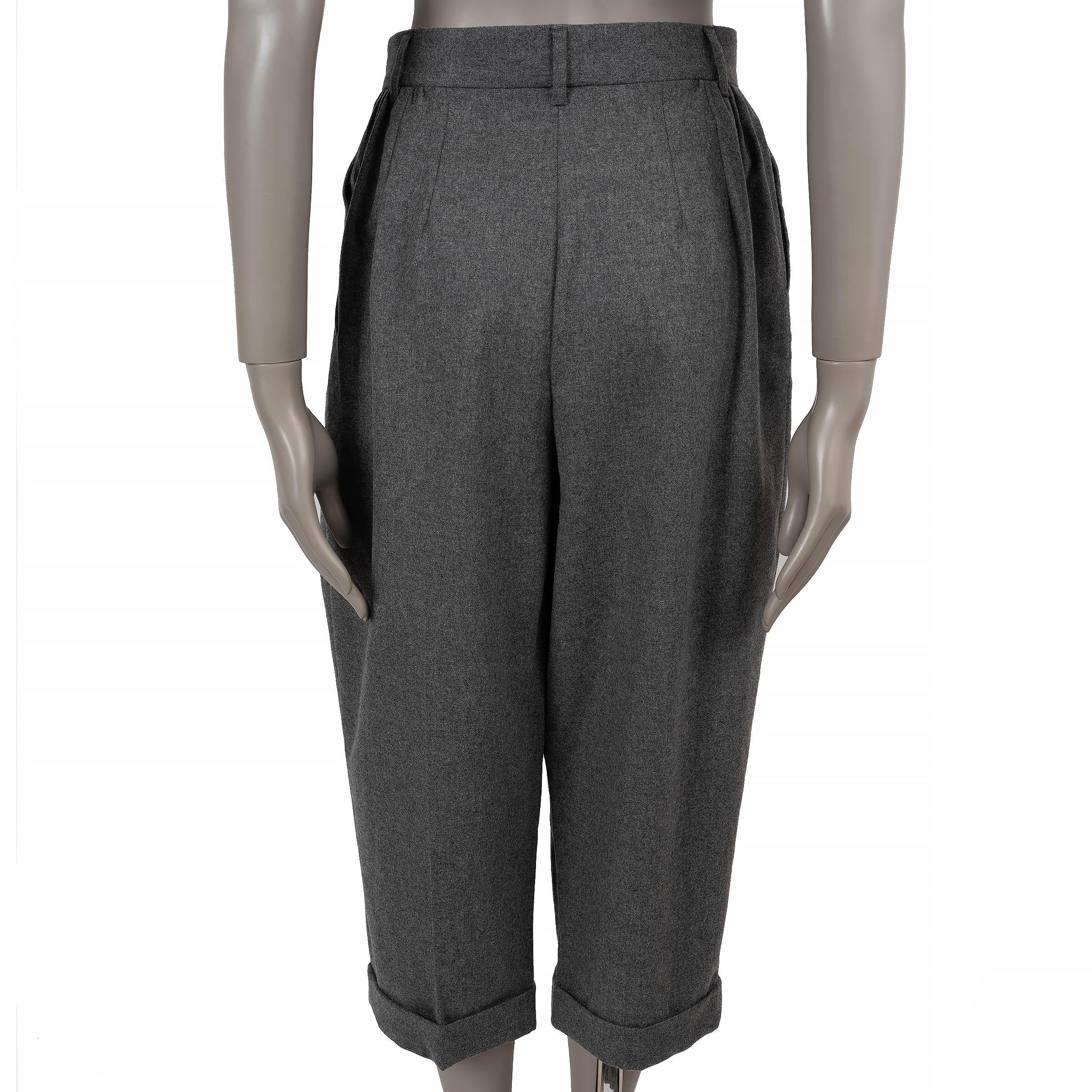 Black DOLCE & GABBANA grey wool & cashmere PLEATED CROPPED Pants 40 S For Sale