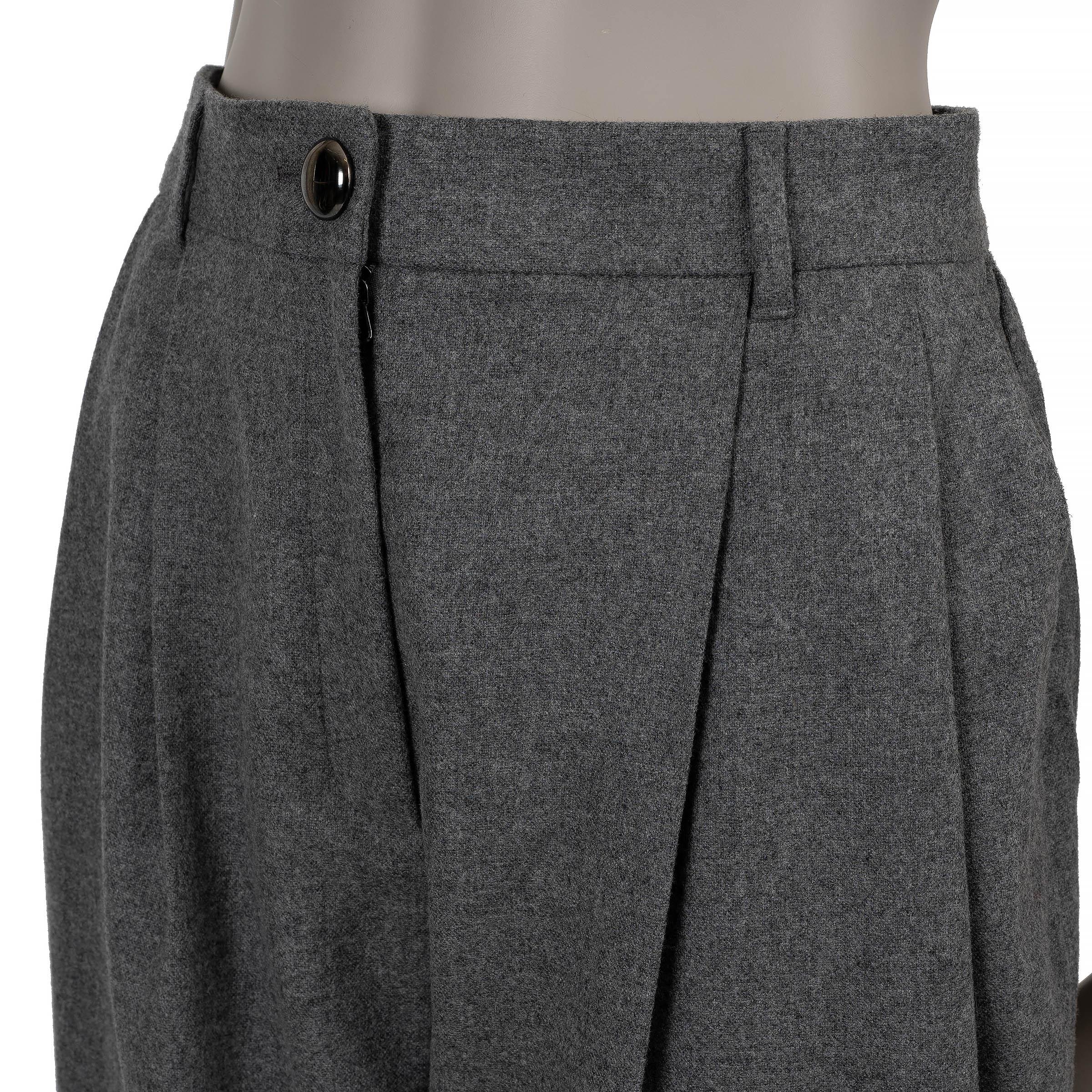 Women's DOLCE & GABBANA grey wool & cashmere PLEATED CROPPED Pants 40 S For Sale