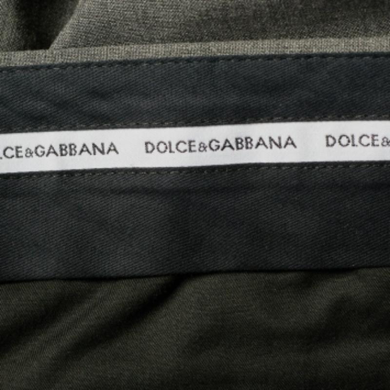 Dolce & Gabbana Pantalon Classic en laine grise XL Bon état à Dubai, Al Qouz 2