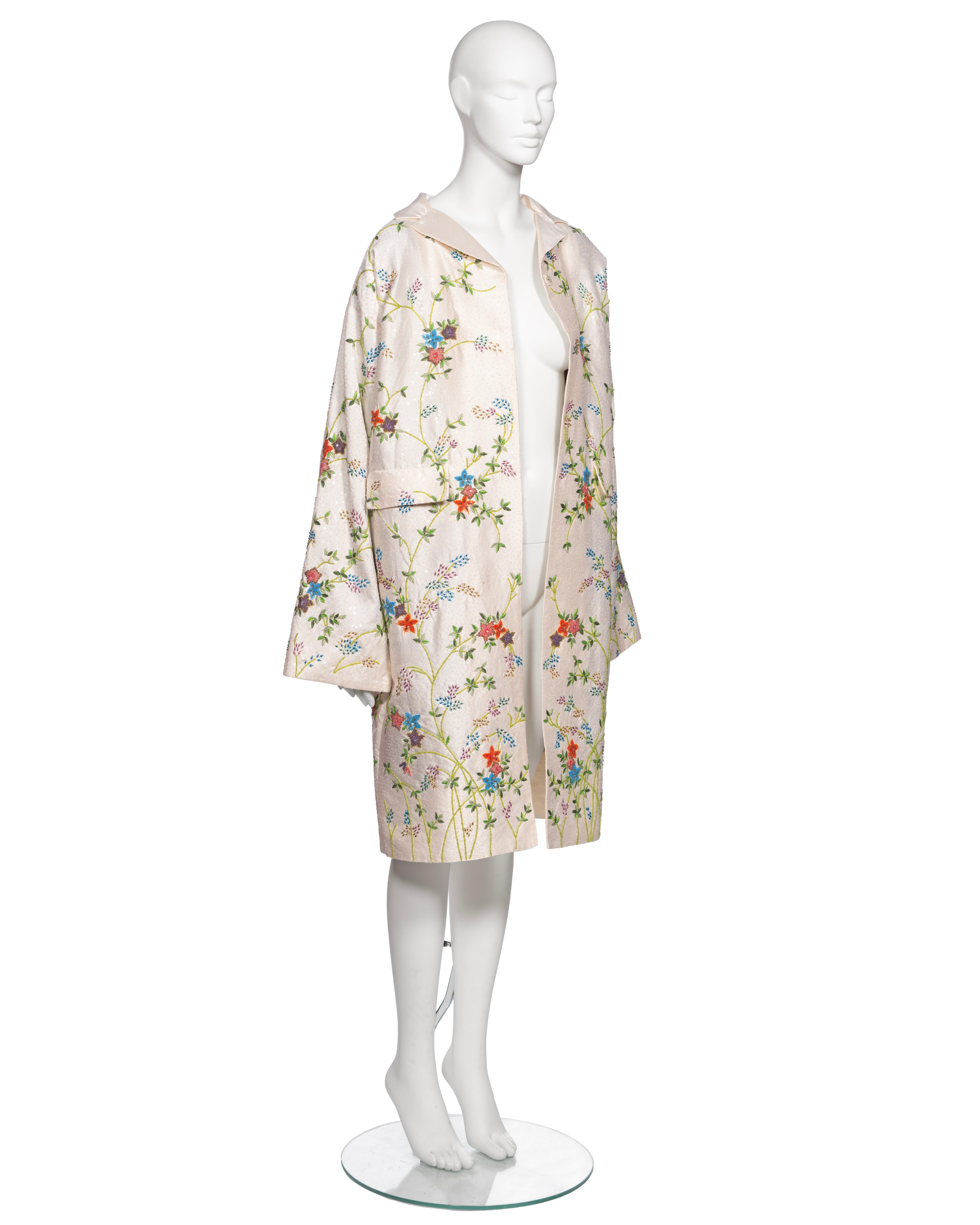 Dolce & Gabbana Hand-Embroidered White Raw Silk Evening Couture Coat, ss 1997 For Sale 7