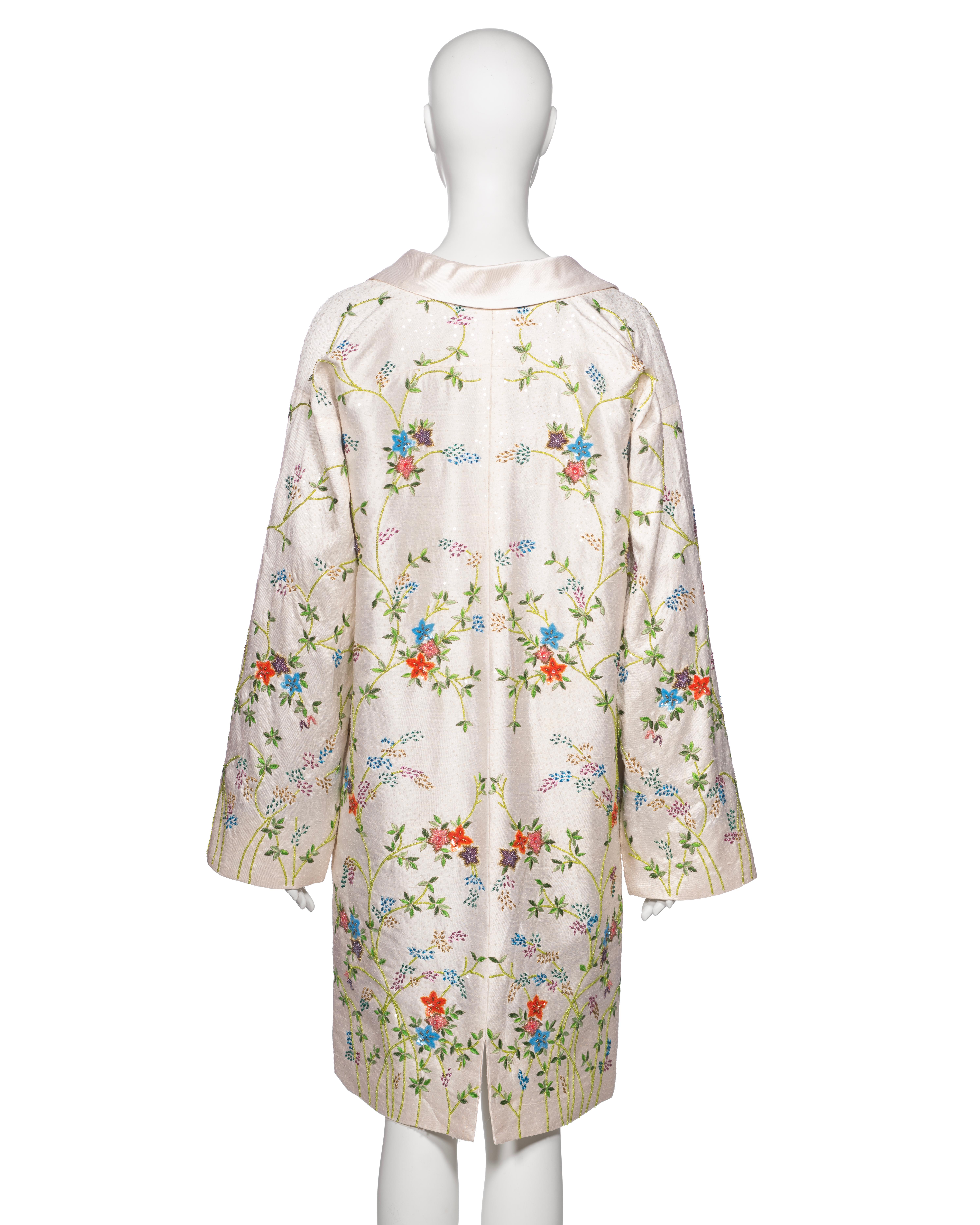 Dolce & Gabbana Hand-Embroidered White Raw Silk Evening Couture Coat, ss 1997 For Sale 8