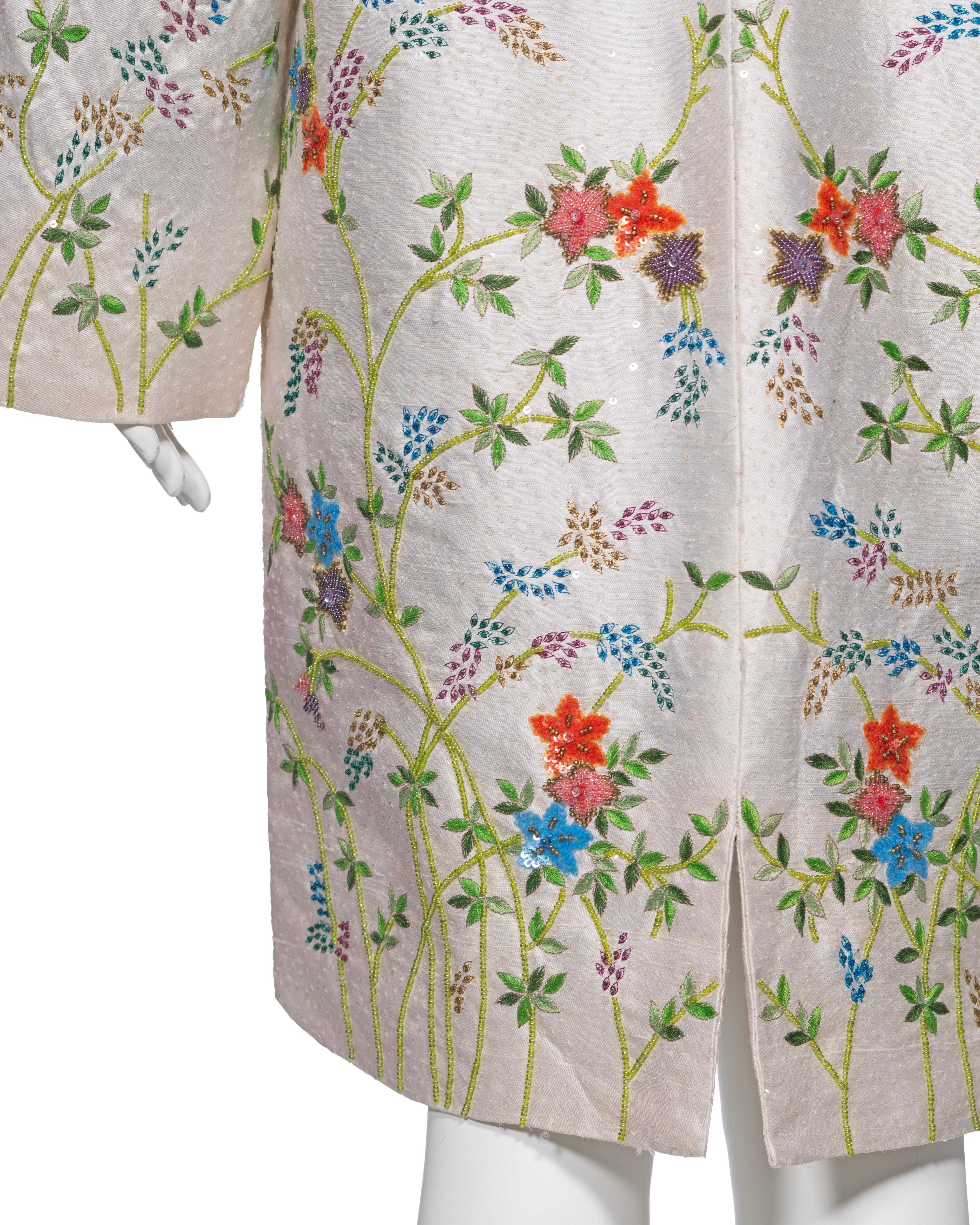 Dolce & Gabbana Hand-Embroidered White Raw Silk Evening Couture Coat, ss 1997 For Sale 11
