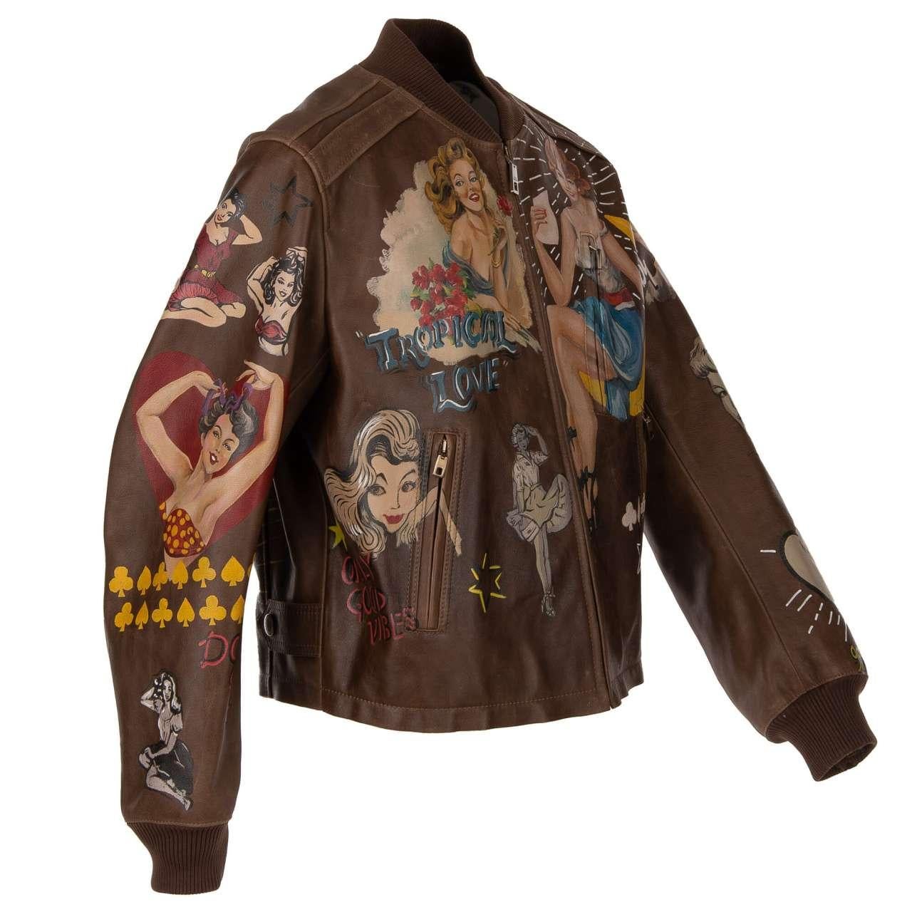 Dolce & Gabbana Hand Painted Bull Leather Jacket with Pin-Up Girls Brown 50 In Excellent Condition In Erkrath, DE