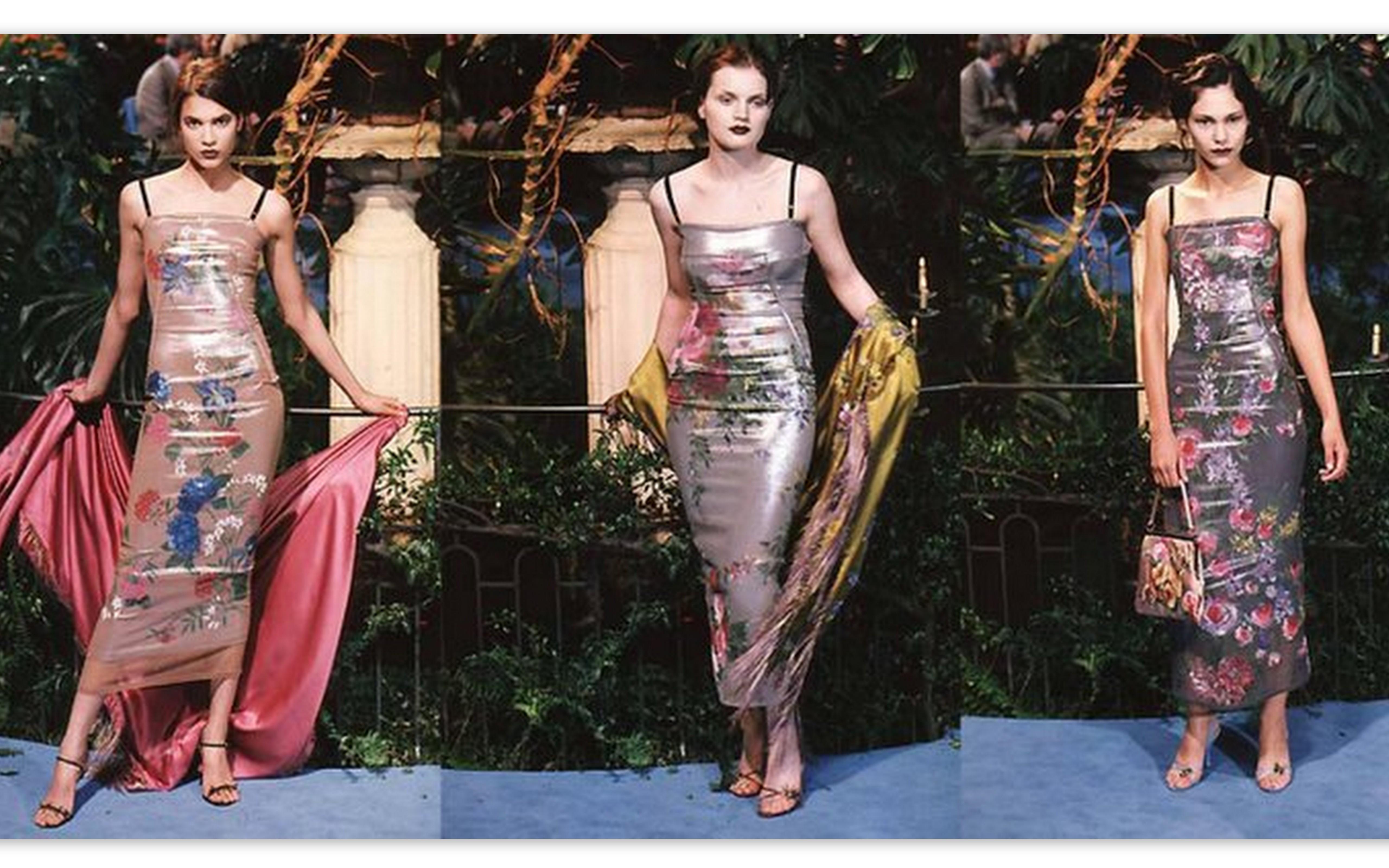 Dolce & Gabbana Hand Painted Mesh Evening Dress   Autumn-Winter 1998  Mint 2