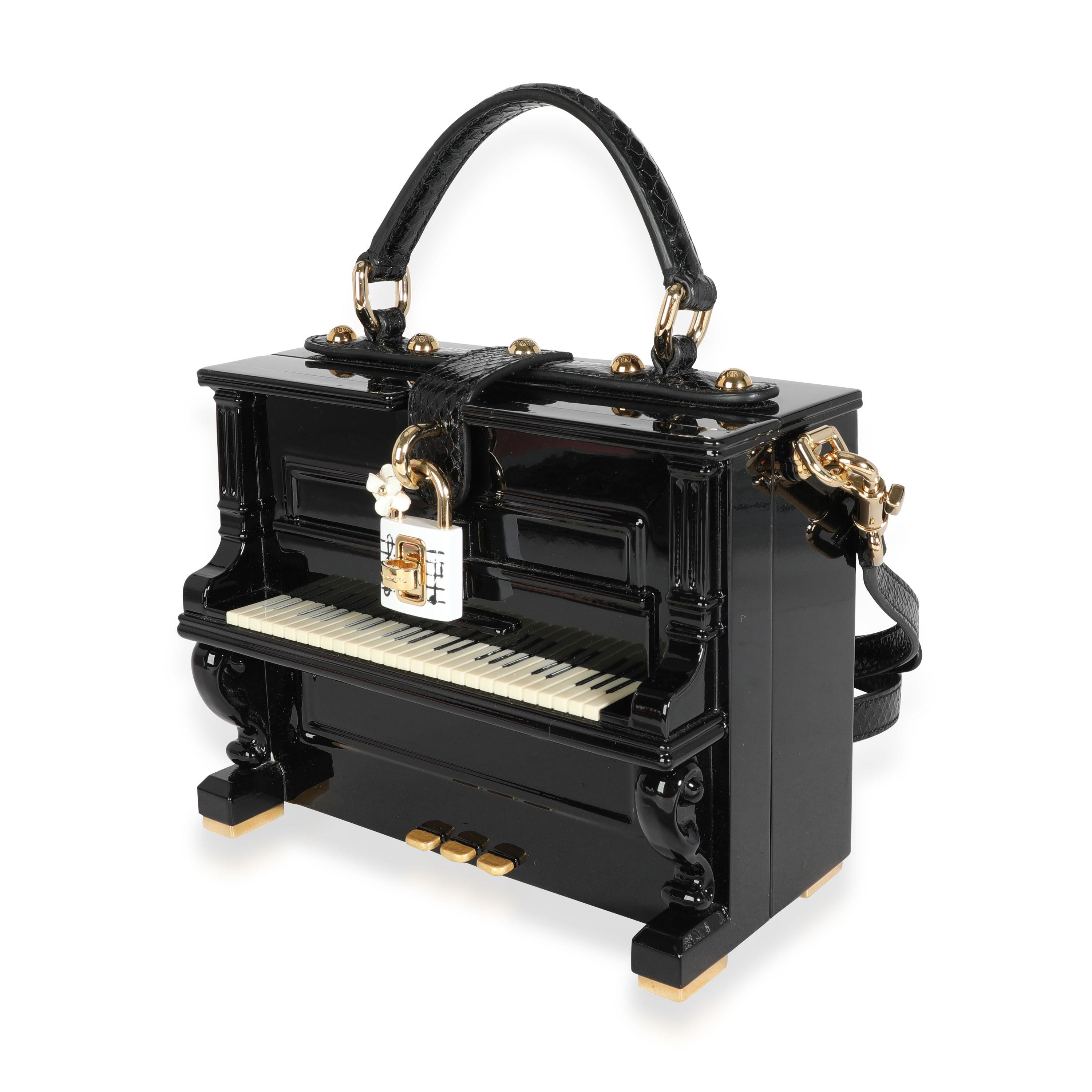 Dolce & Gabbana Handbemalte Klavierkastentasche aus Holz mit Schlangenhautriemen im Zustand „Hervorragend“ in New York, NY