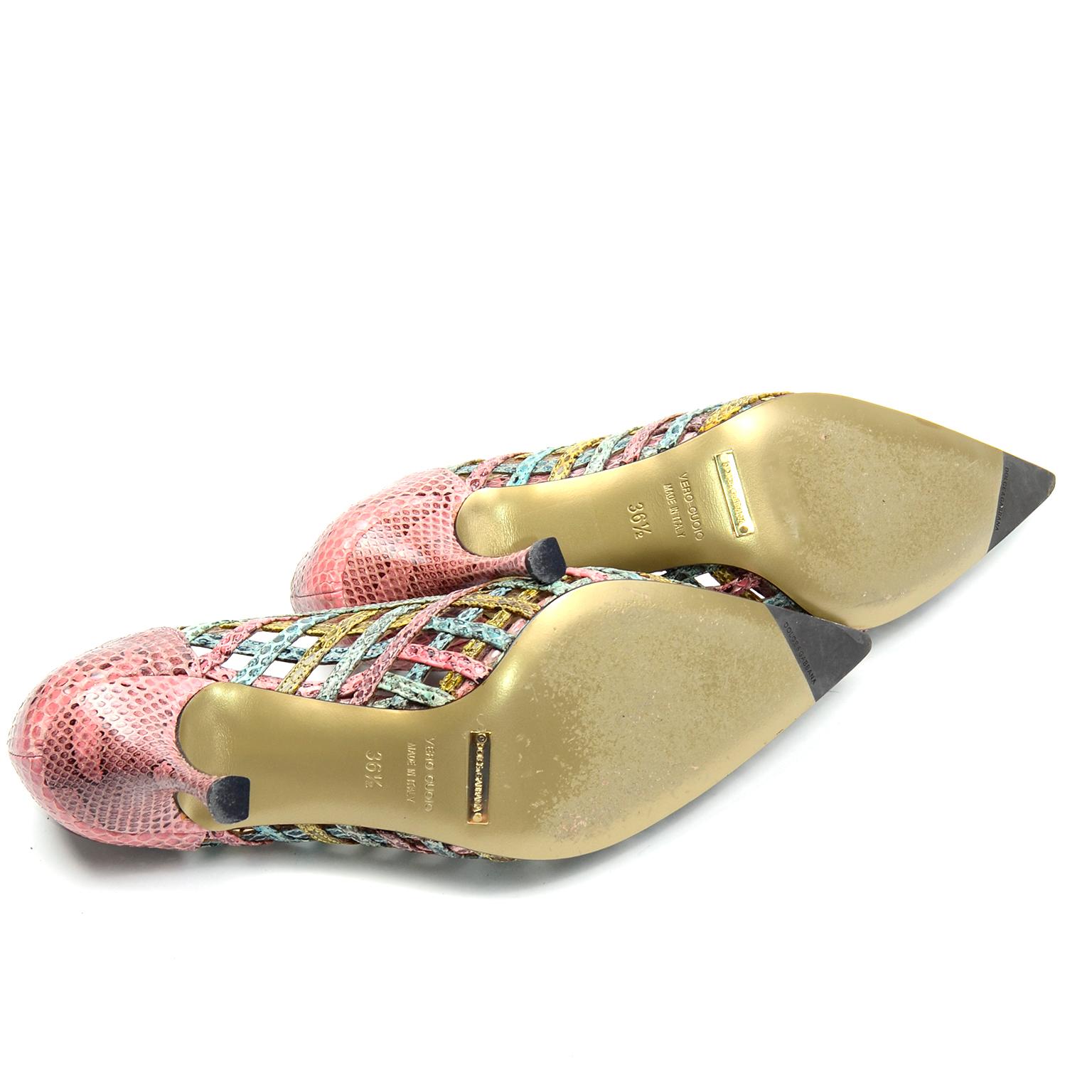 Dolce & Gabbana Heels Vintage Multi Color Woven Snakeskin Pointed Toe Shoes For Sale 3