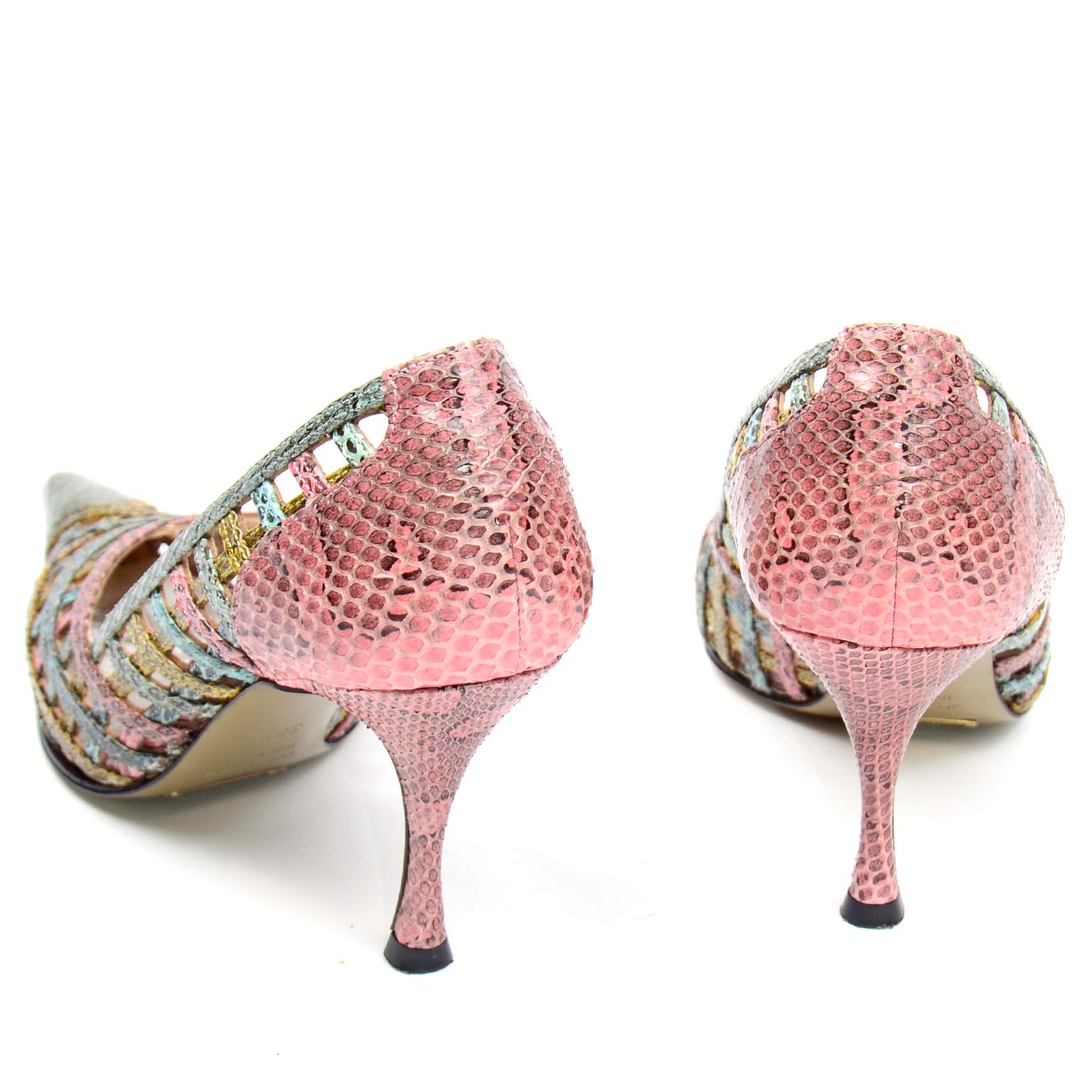 Brown Dolce & Gabbana Heels Vintage Multi Color Woven Snakeskin Pointed Toe Shoes For Sale
